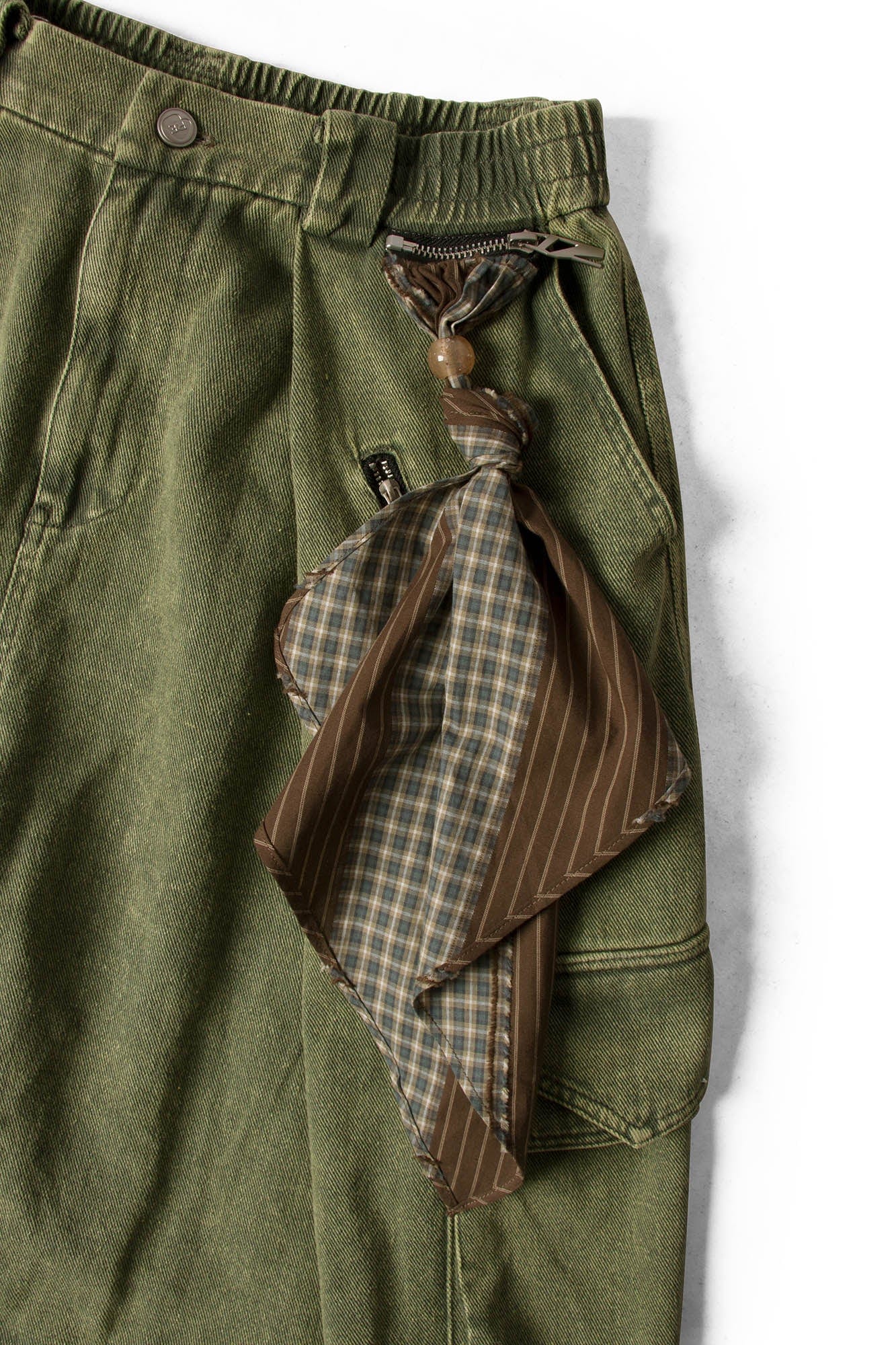 RELABEL Detachable Scarf Washed Multi-Pocket Wide-Leg Shorts Green, premium urban and streetwear designers apparel on PROJECTISR.com, RELABEL