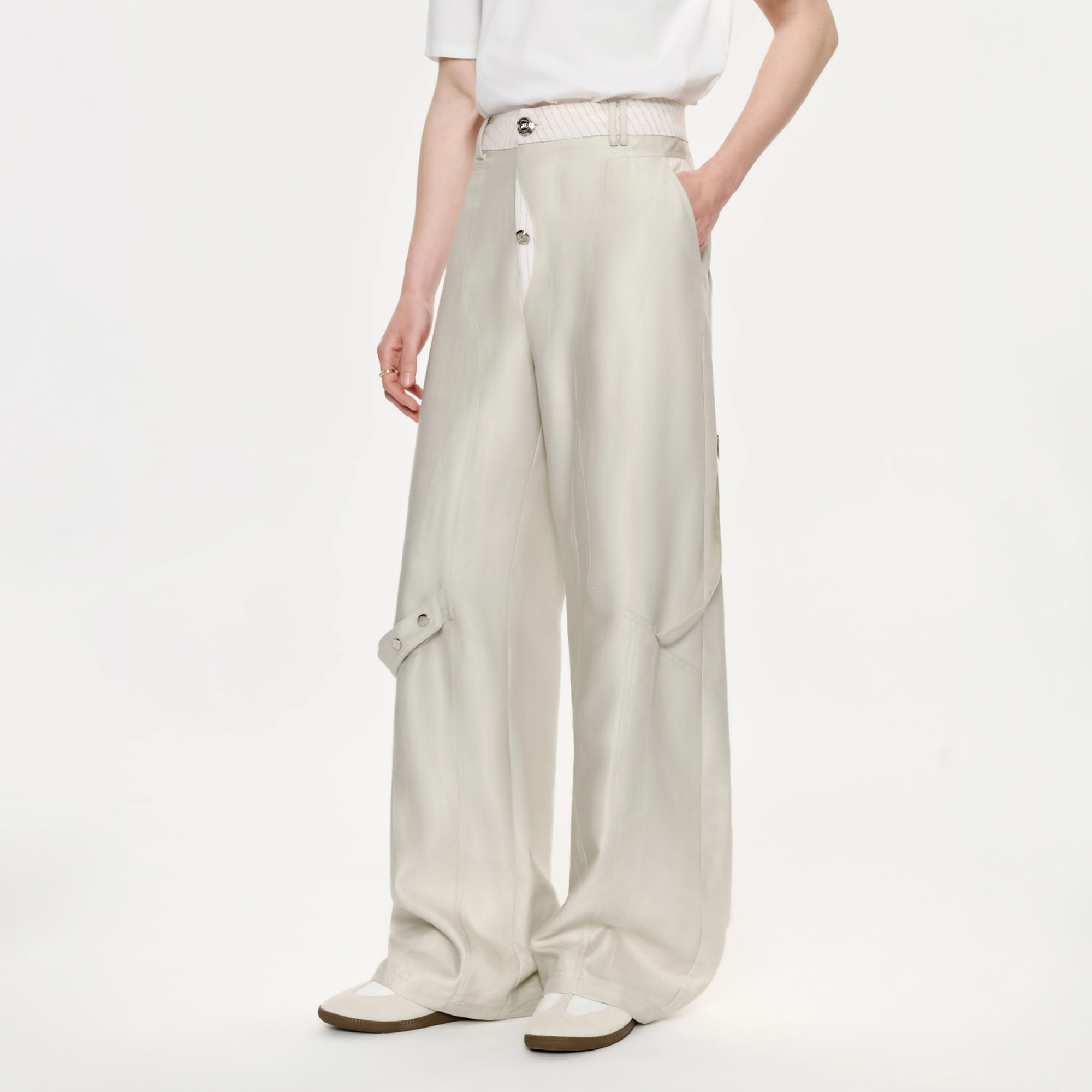 TIWILLTANG Contrast Panel Straight-Leg Pants