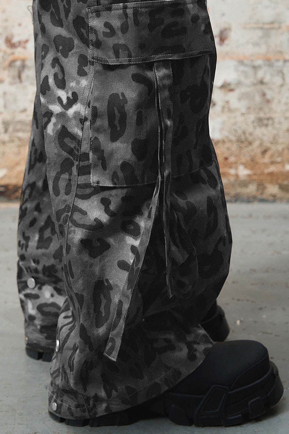 RELABEL Leopard Multi-Pocket Ribbon Cargo Pants, premium urban and streetwear designers apparel on PROJECTISR.com, RELABEL