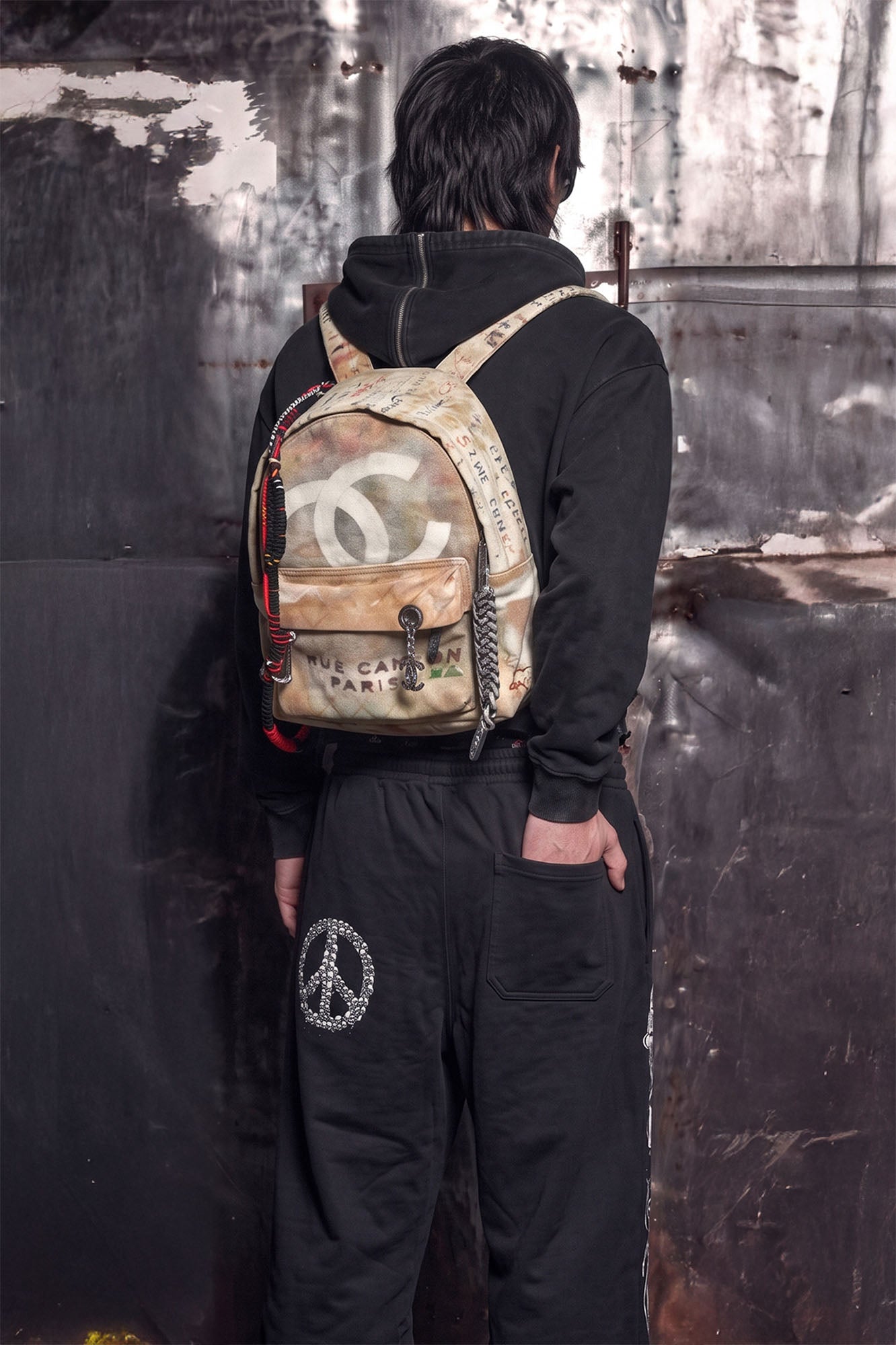 NOTHINGNESS WORLD Graffiti Script Baggy Sweatpants
