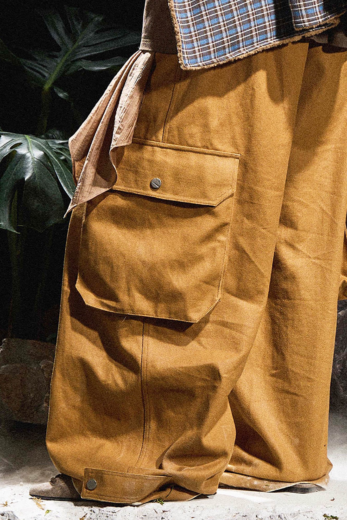 RELABEL Detachable Scarf Pleated Waxed Wide-Leg Cargo, premium urban and streetwear designers apparel on PROJECTISR.com, RELABEL