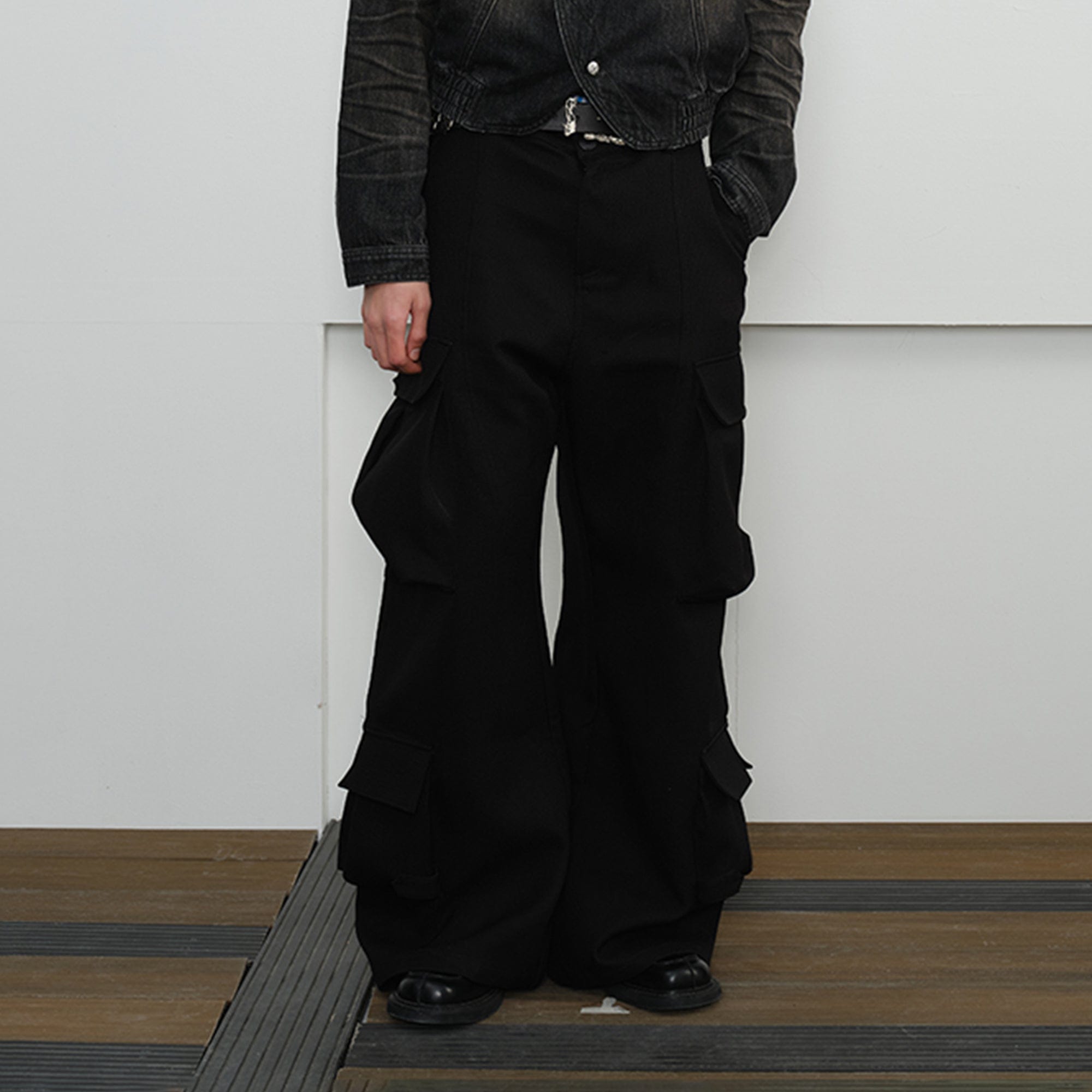 KREATE Multi-Pocket Wide-Leg Cargo Trousers, premium urban and streetwear designers apparel on PROJECTISR.com, KREATE