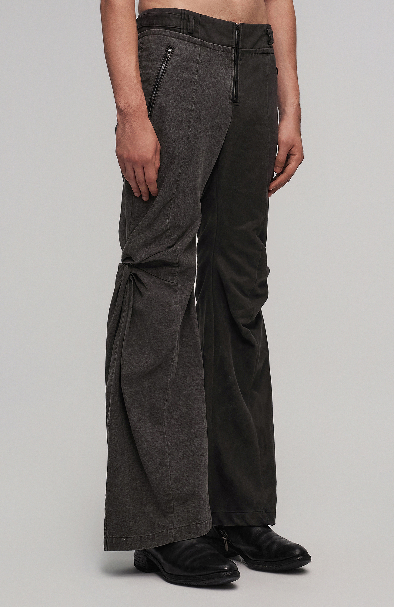 ILNya Nieternite Nifutur Contrast-Spliced Twist-Knee Flared Trousers, premium urban and streetwear designers apparel on PROJECTISR.com, ILNya Nieternite Nifutur
