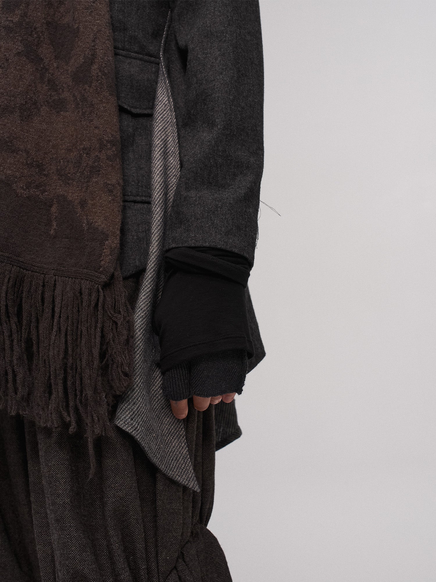 ILNya Nieternite Nifutur Asym Draped-Pleated Panel-Collar Blazer