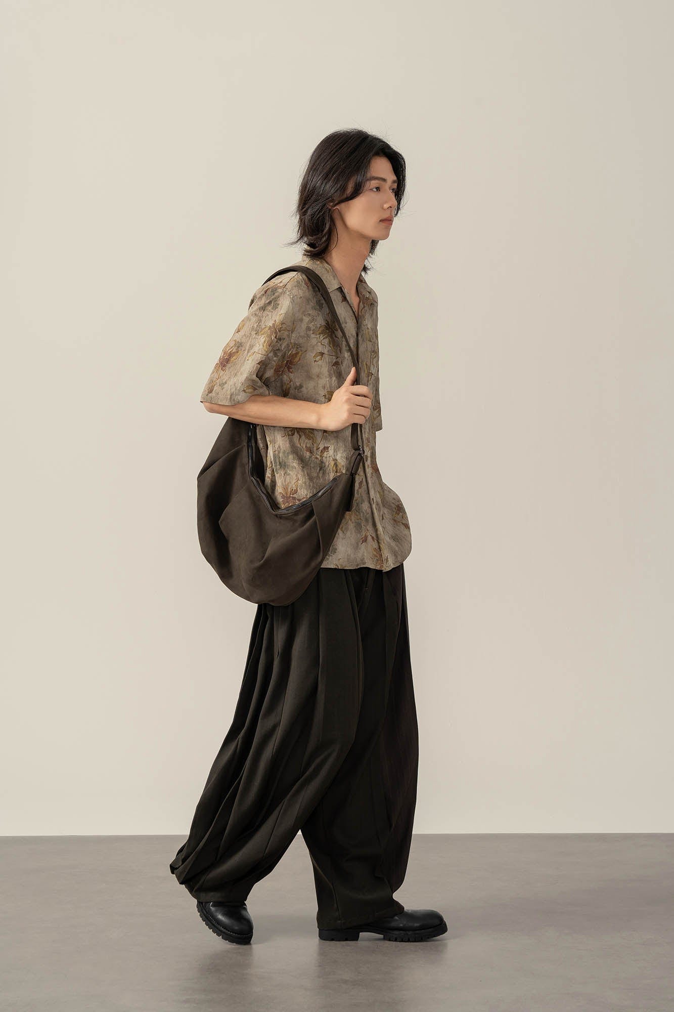 MOITIEDEPETALE Retro Wrinkled Watercolor Floral Half Shirt