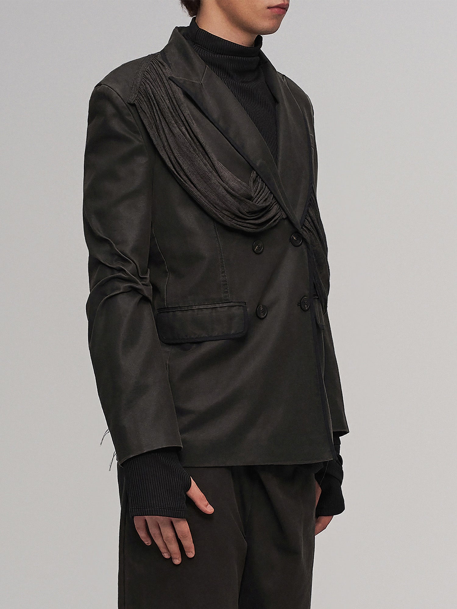 ILNya Nieternite Nifutur Crinkled Strap-Draped Panel Blazer