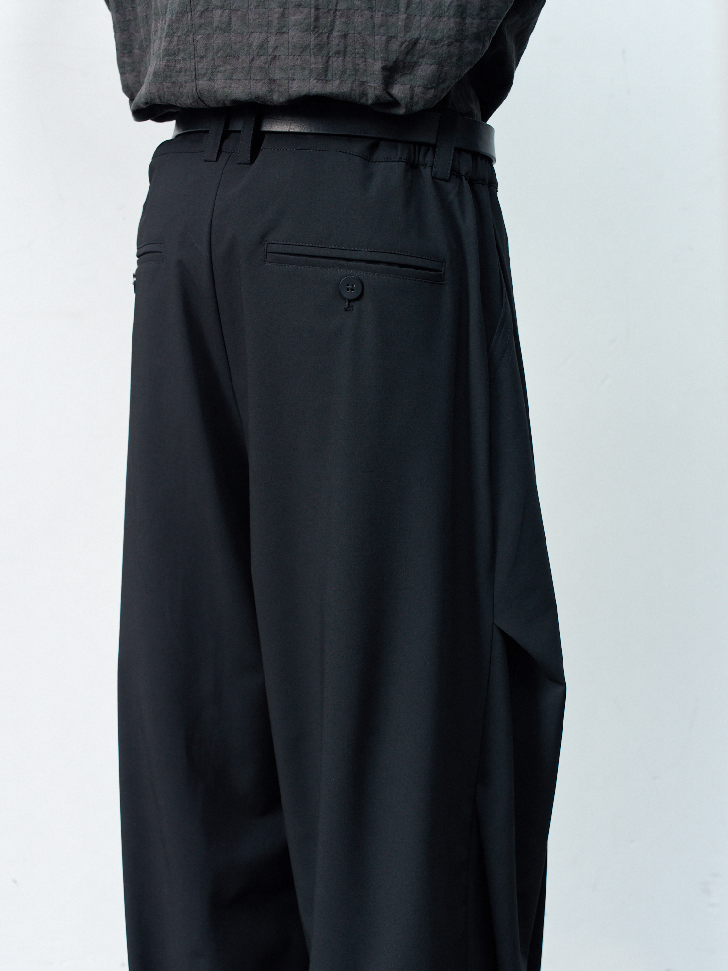 GRAINMUSTARD High-Waist Draped Pleated Trousers