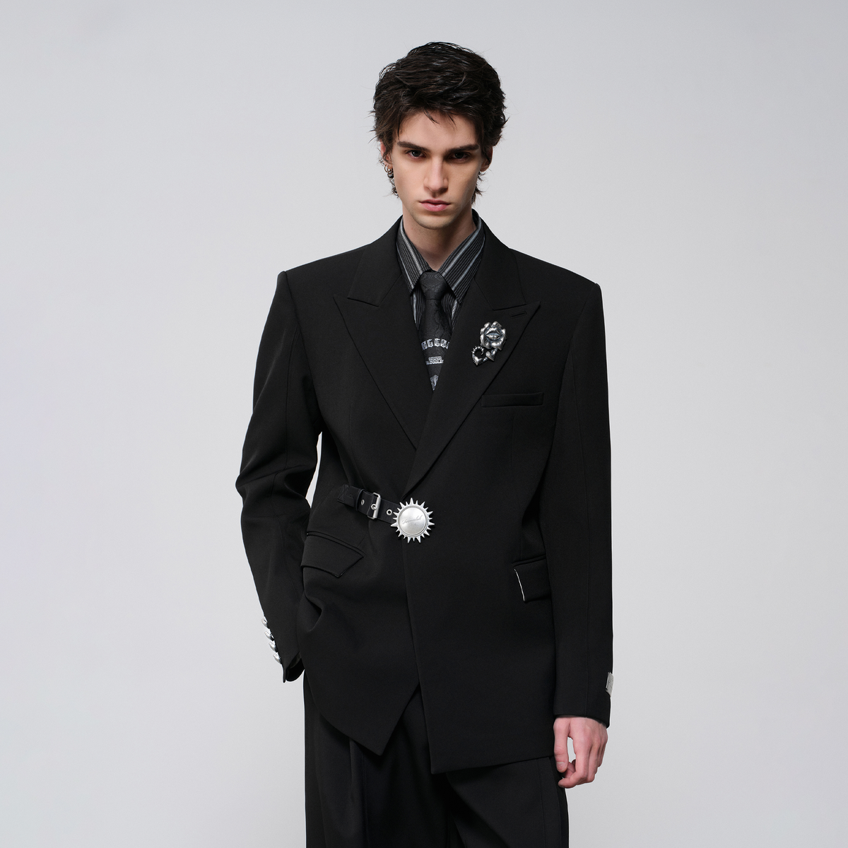 FACEONLAB Rose Brooch Asymmetric Belted Blazer
