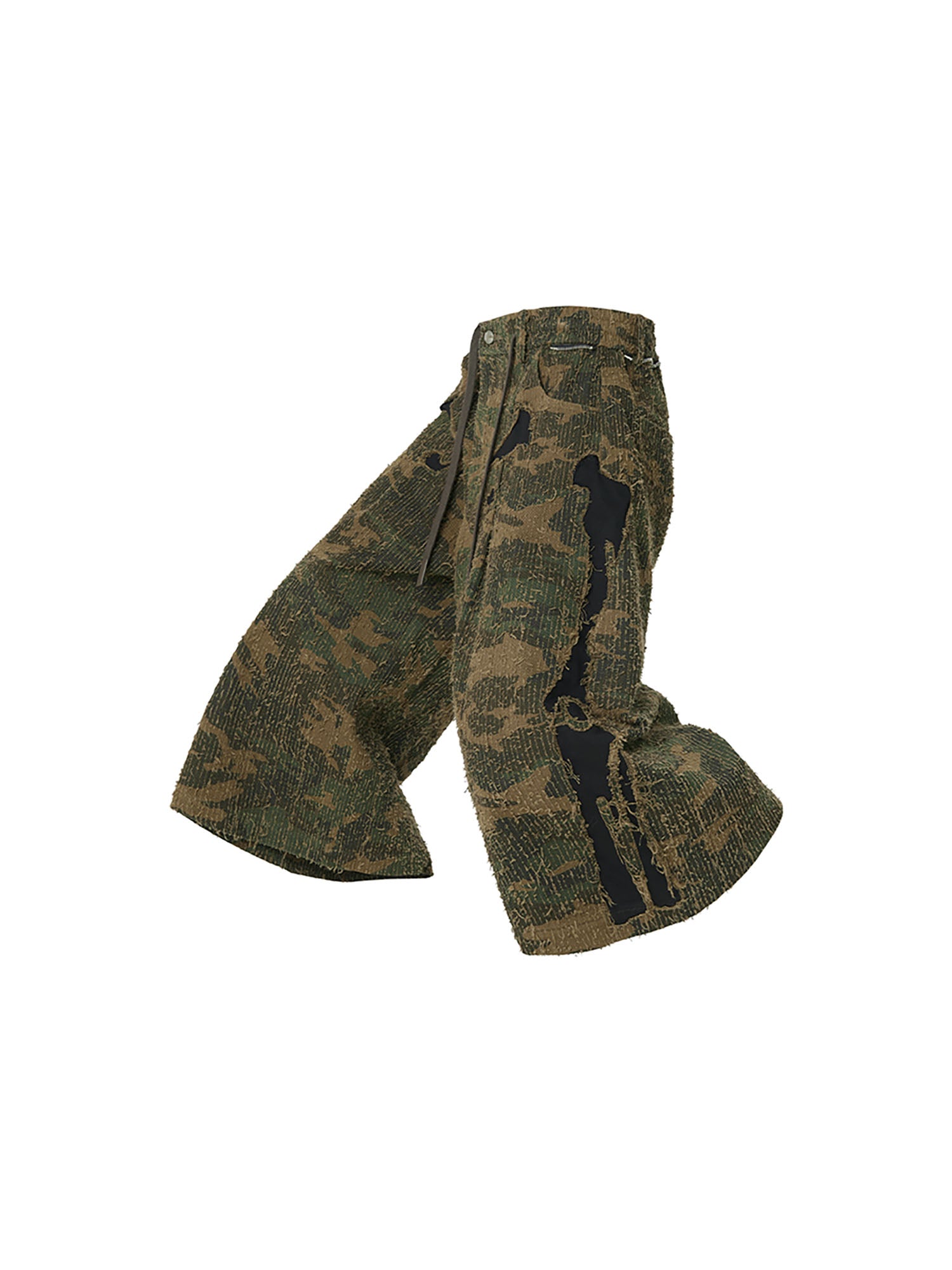 RELABEL Camo Skeleton Patch Shorts