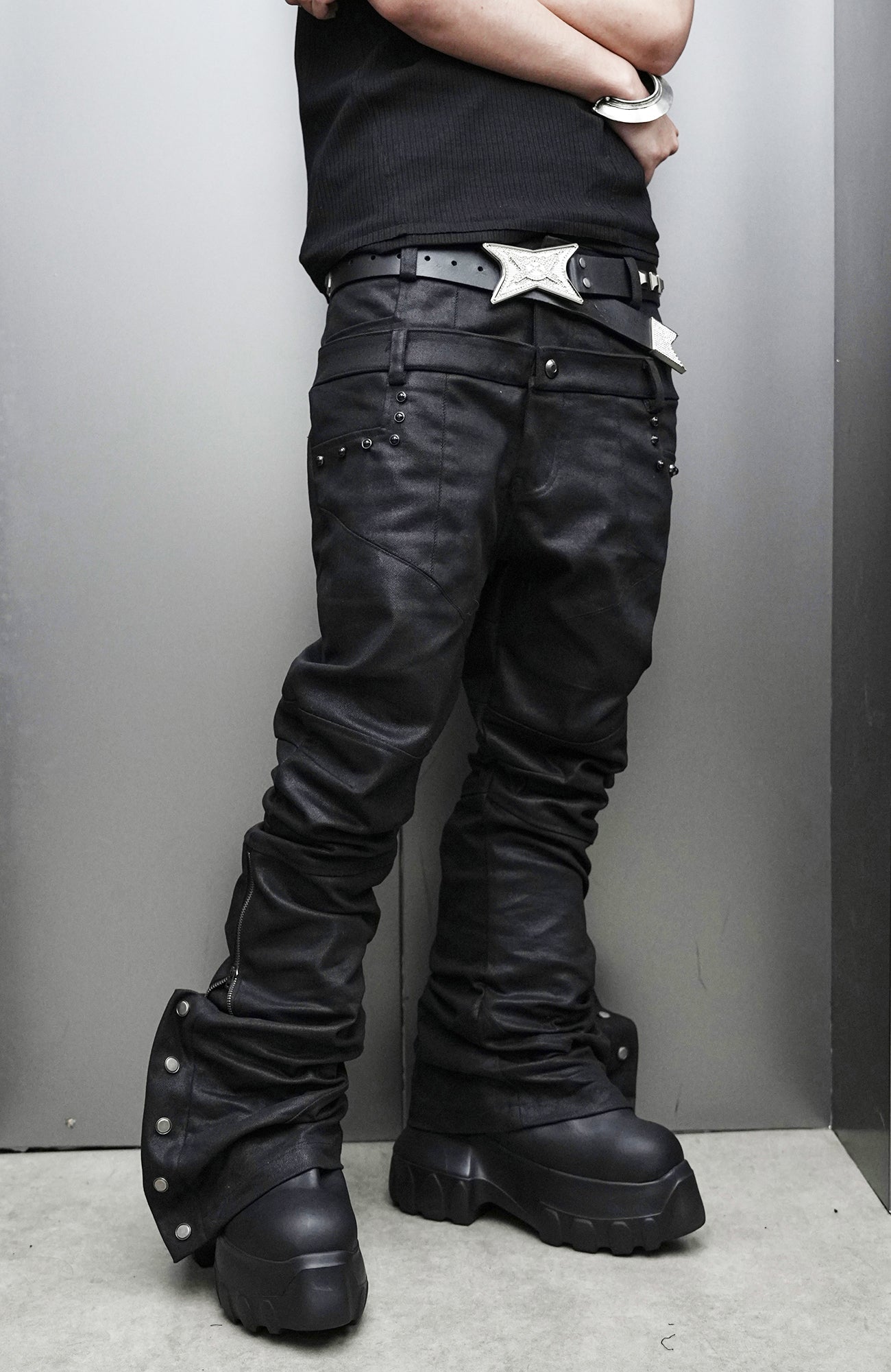 SSIN7 Double Waist Waxed Zip Flared Jeans