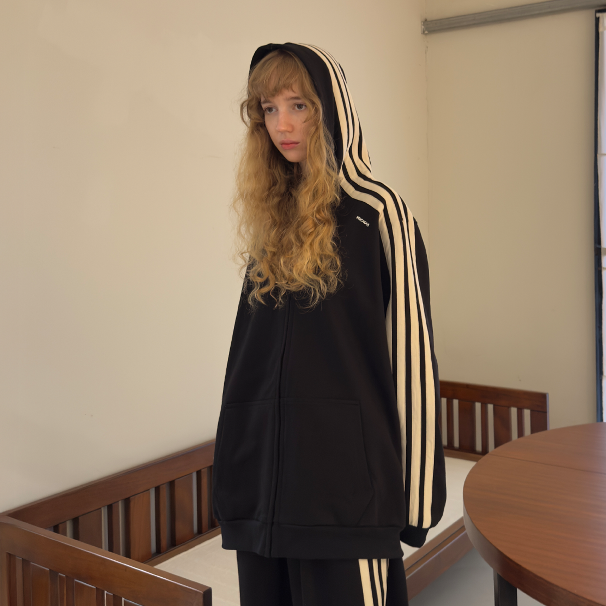 MIICHOUS Essential Stripe Zip-Up Hoodie