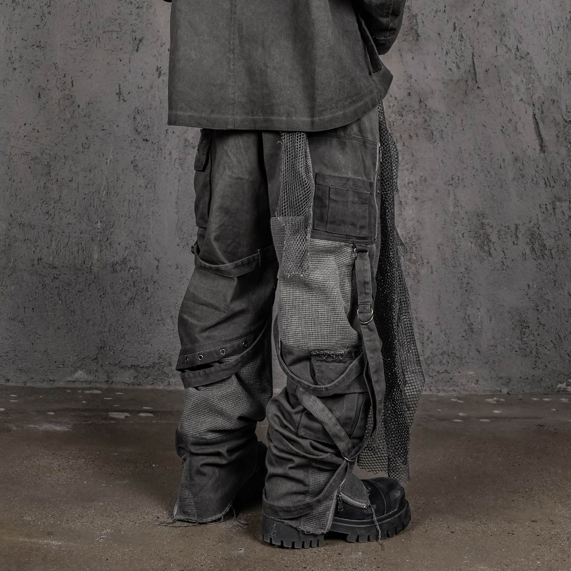 UNDERWATER Scavenger Heavyduty Multi-Pockets Striped Cargo, premium urban and streetwear designers apparel on PROJECTISR.com, UNDERWATER