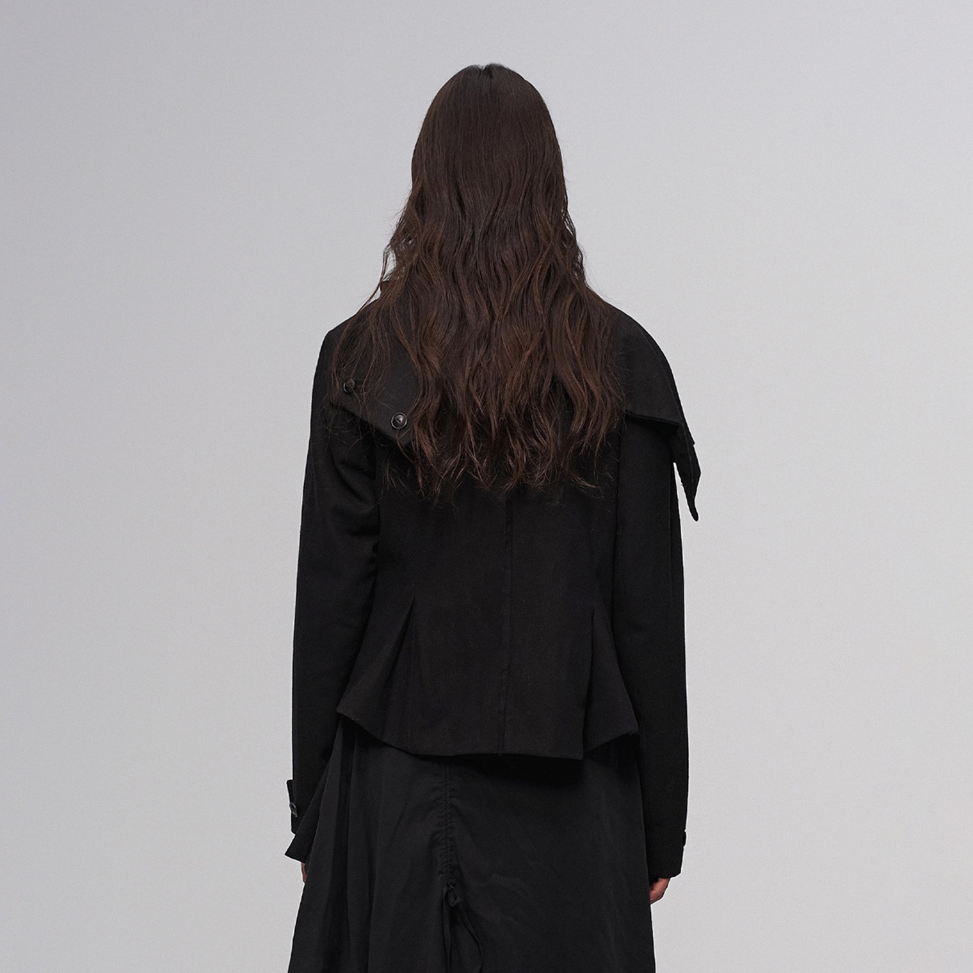 ILNya Nieternite Nifutur Layered Ruffle Wool-Blend Scarf-Wrap Coat