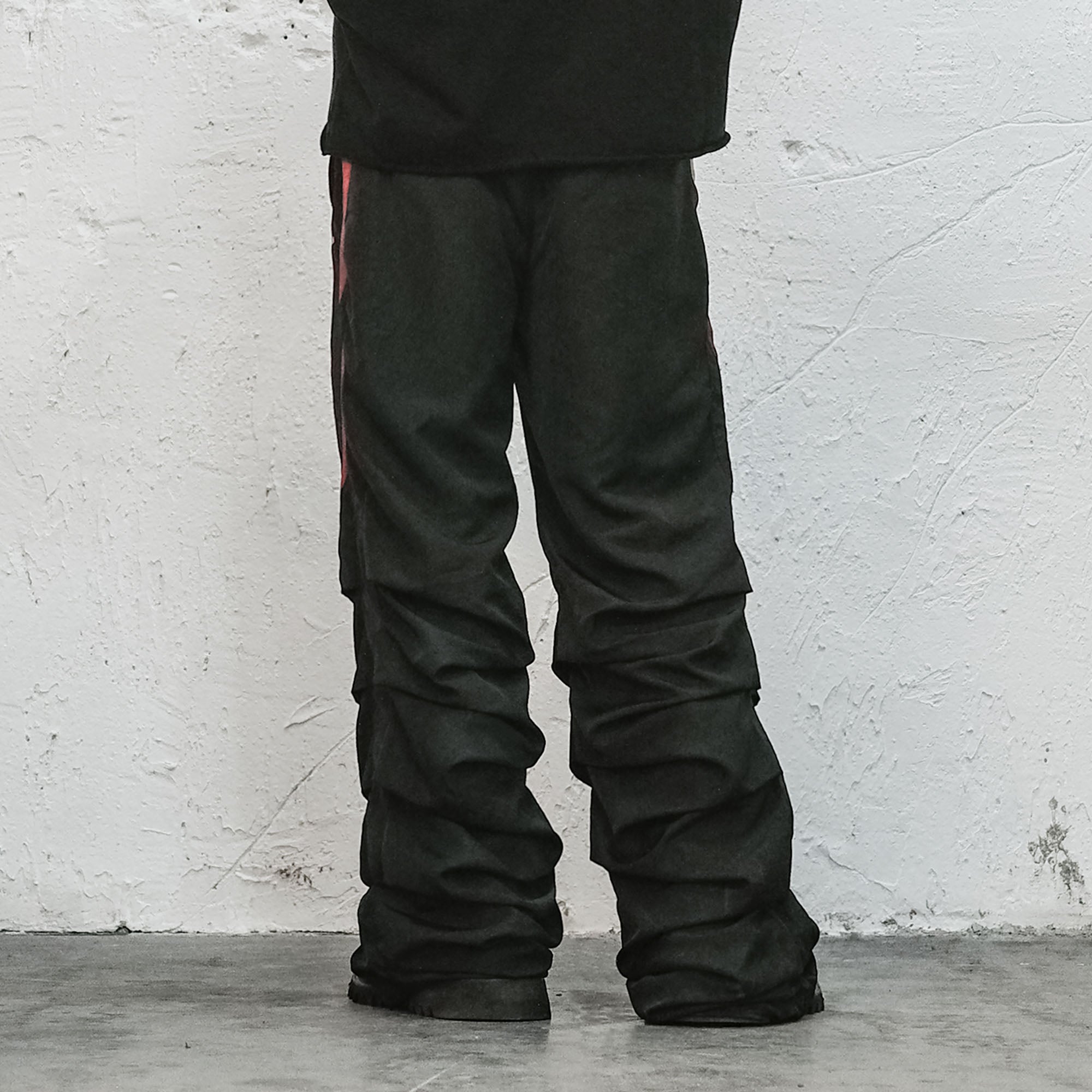 UNDERWATER Bloodfang Ruched Oversized Sweatpants