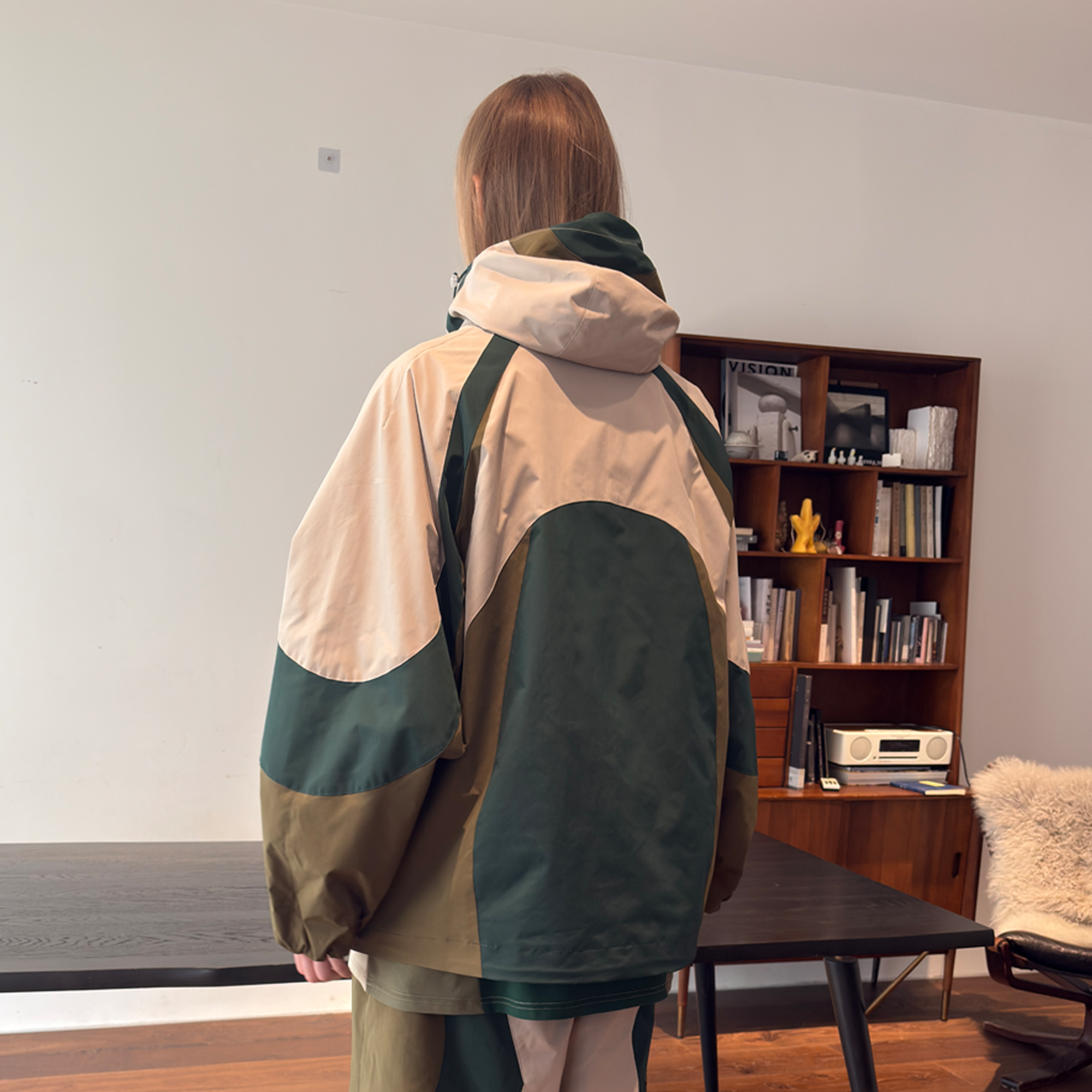 MIICHOUS Contrast Curved Panel Hooded Jacket