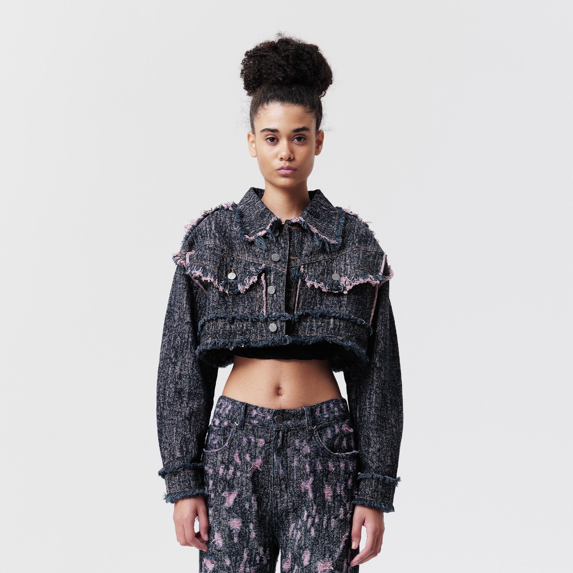 VANN VALRENCE Distressed Frayed Cropped Denim Jacket