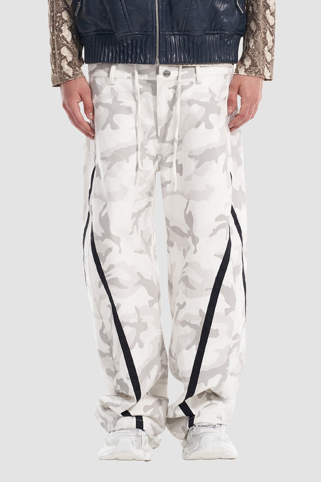 VANN VALRENCE Camo Double-Waist Wide-Leg Pants