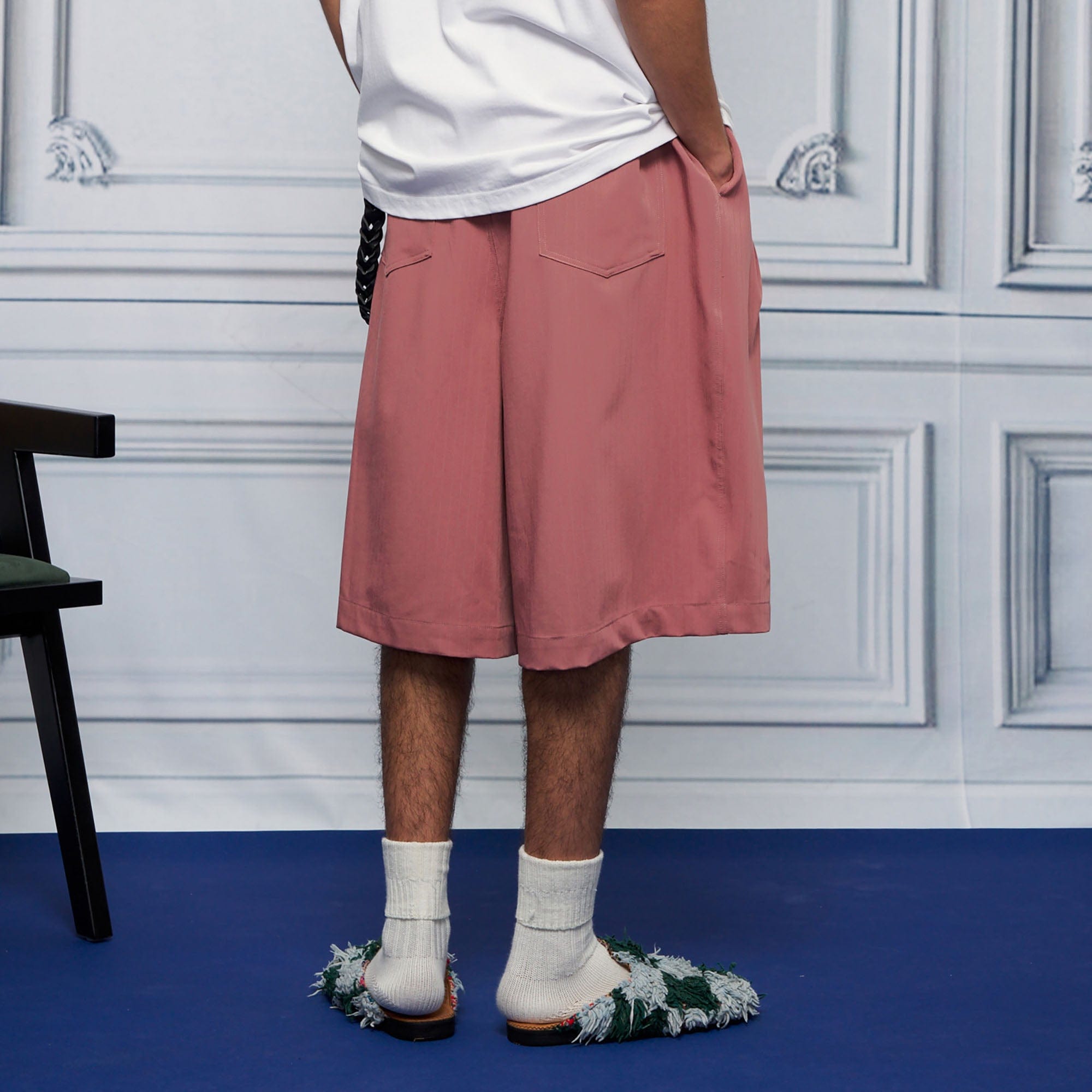 UNLIMITED MOTE Pleated Wide-Leg Drawstring Shorts Rose Pink, premium urban and streetwear designers apparel on PROJECTISR.com, UNLIMITED MOTE