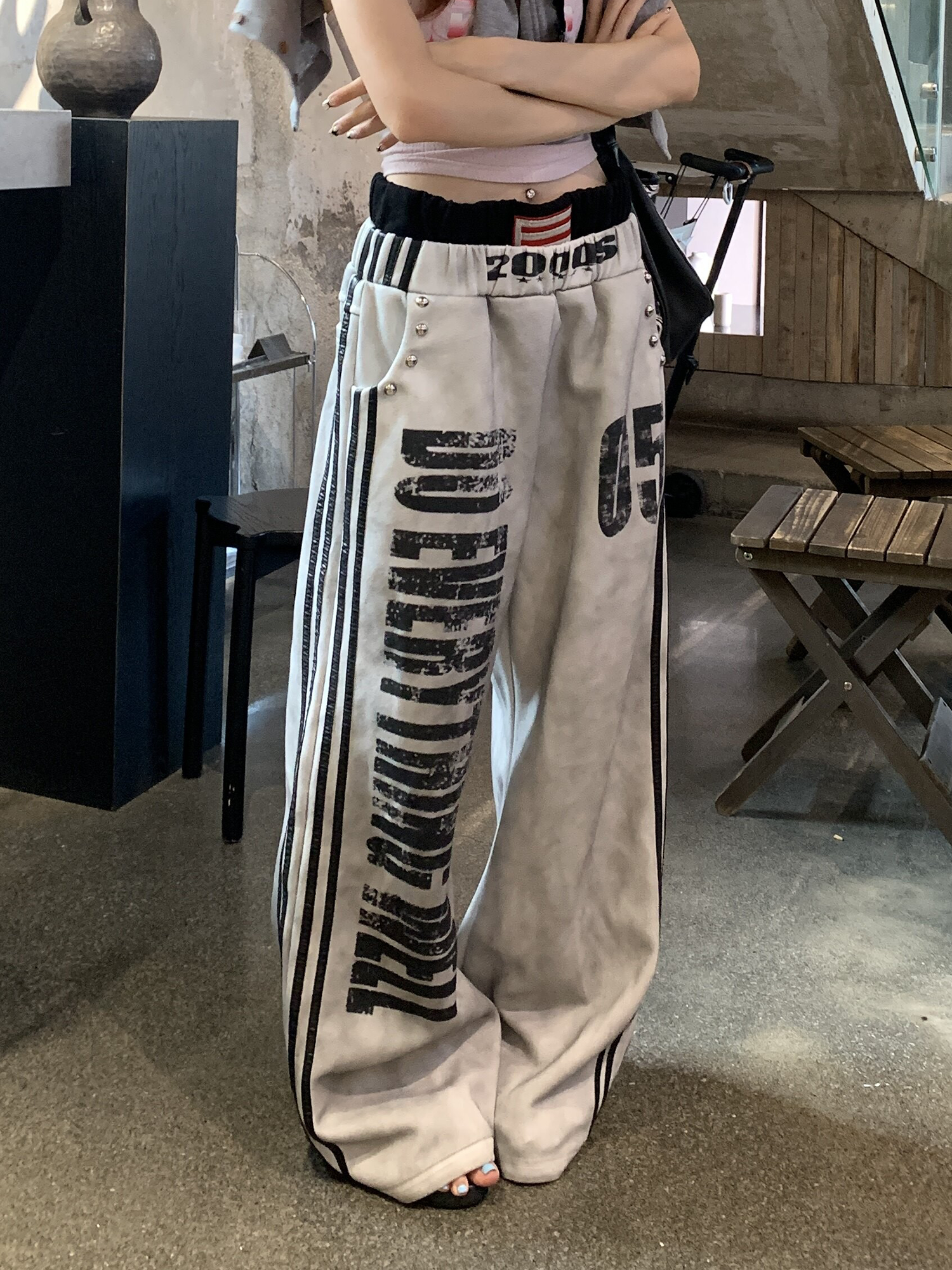 DETW Washed Graphic Double-Waistband Sweatpants