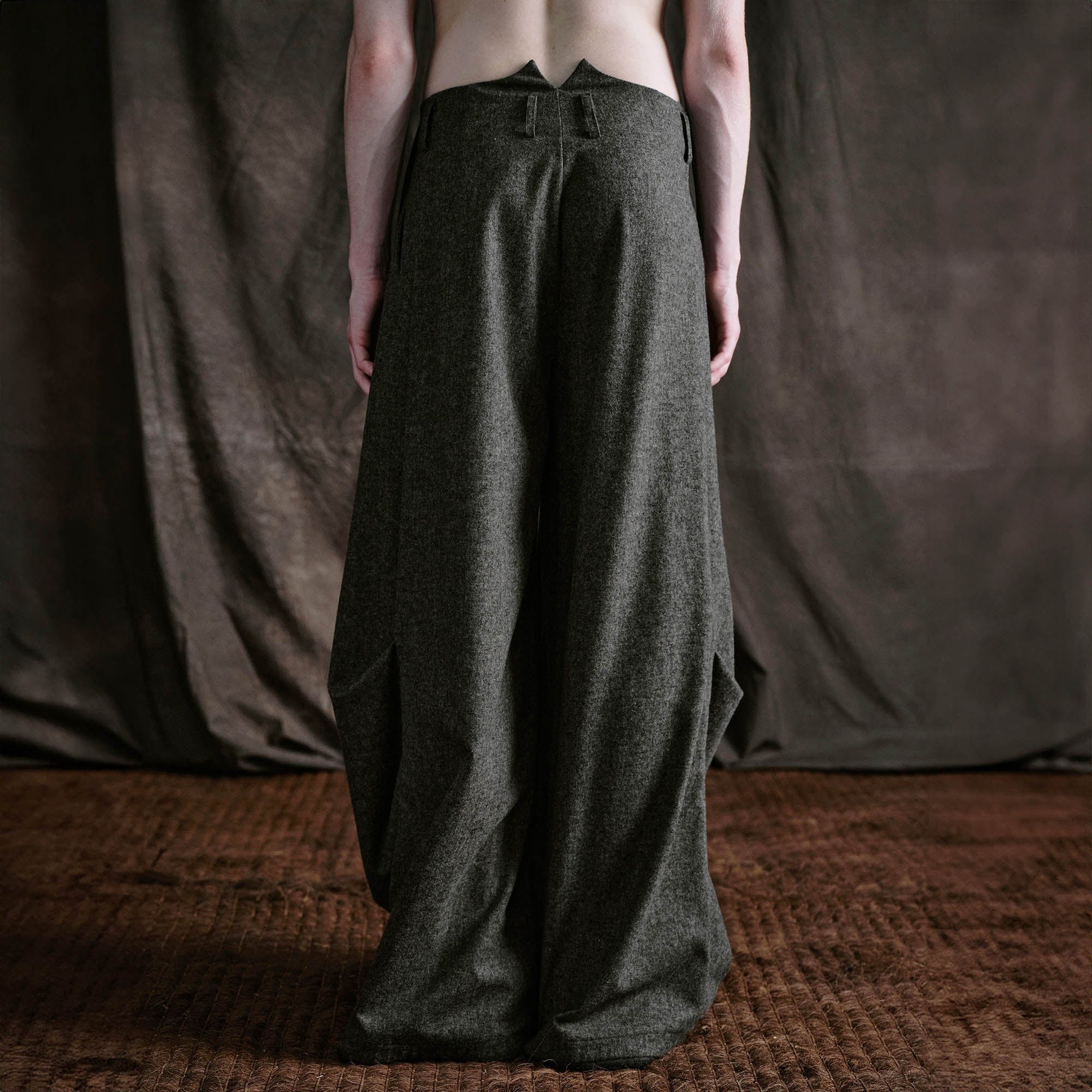 ILNya Nieternite Nifutur Crinkled Wool-Blend Voluminous Trousers, premium urban and streetwear designers apparel on PROJECTISR.com, ILNya Nieternite Nifutur