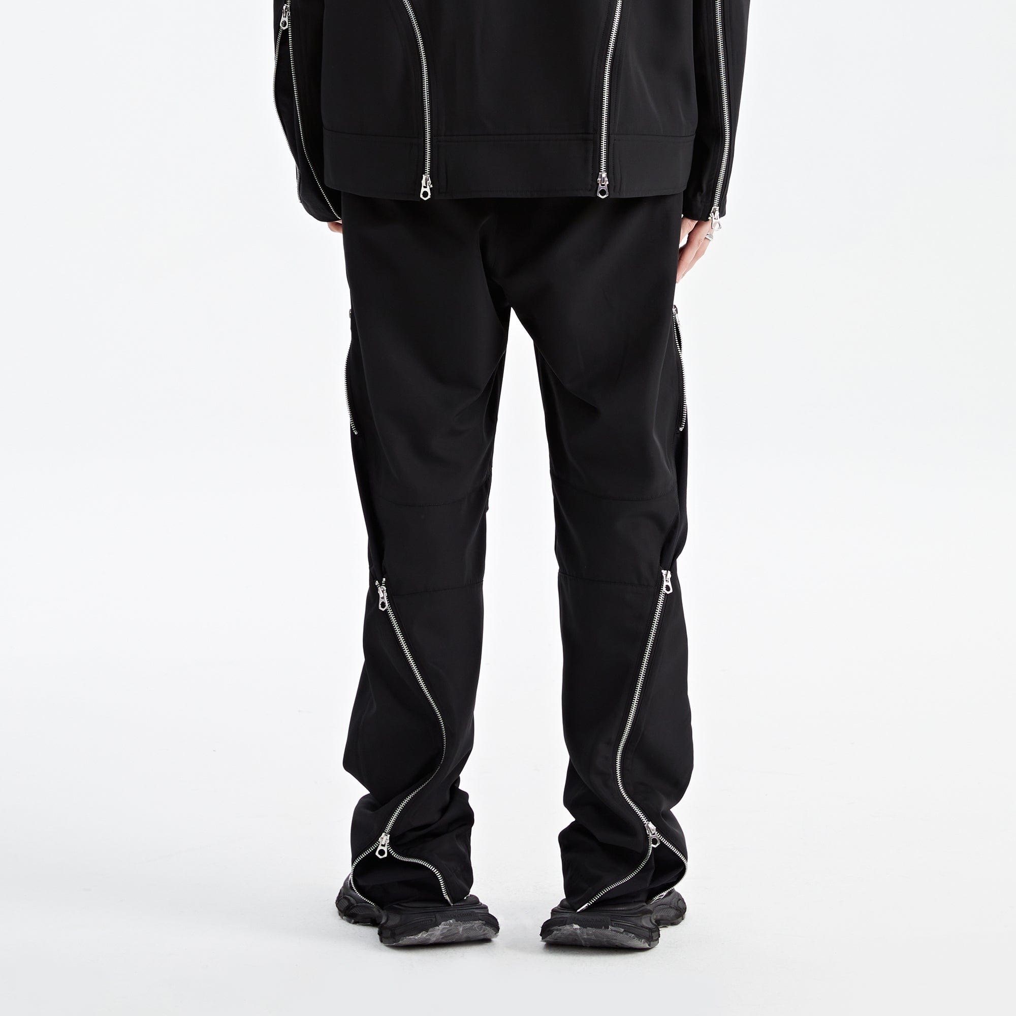 ORGANIC EMOTION Splash-Proof Zippered Paratrooper Pants, premium urban and streetwear designers apparel on PROJECTISR.com, ORGANIC EMOTION