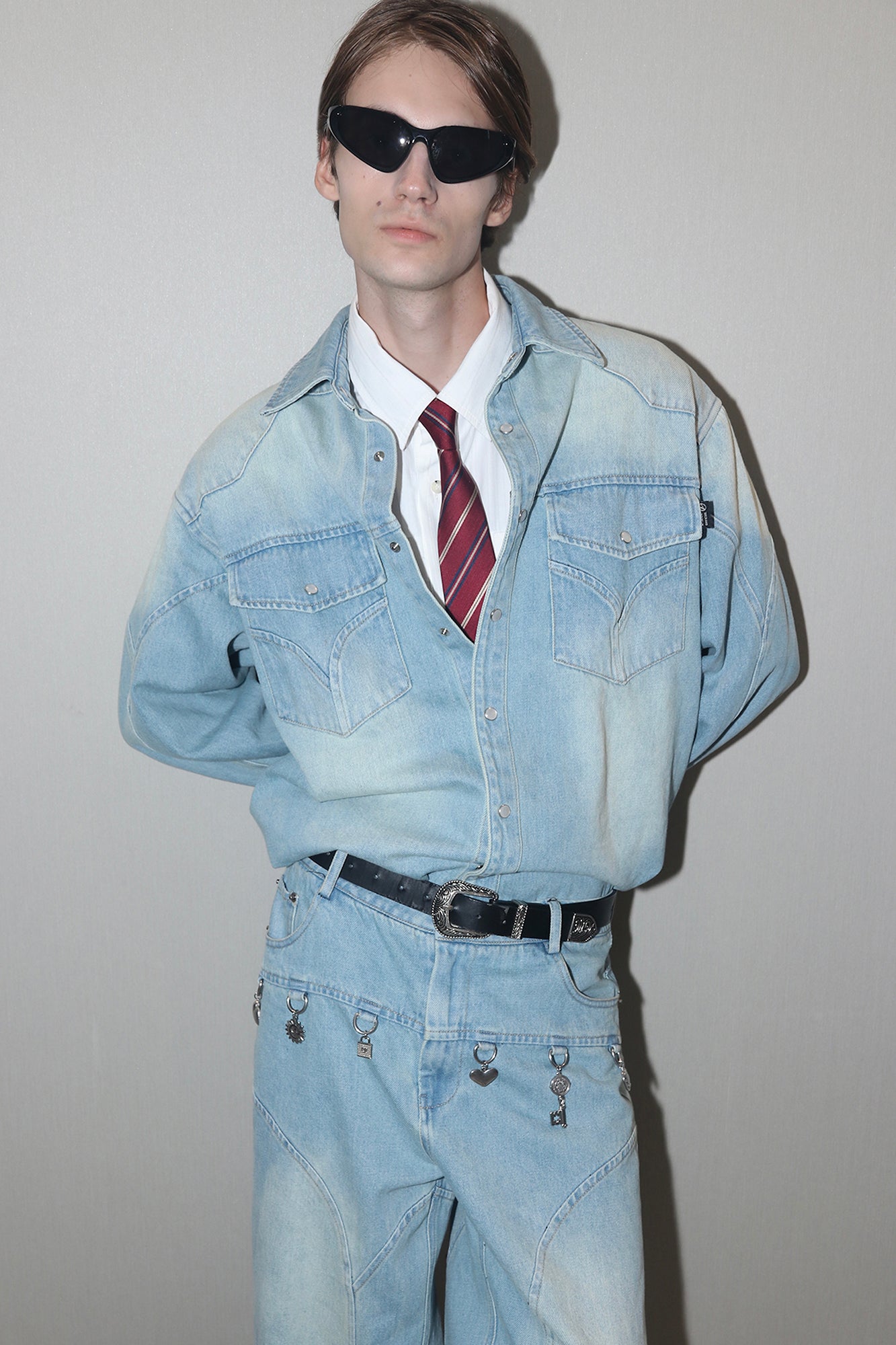 ASSEEN Paneled Washed Western Denim Shirt