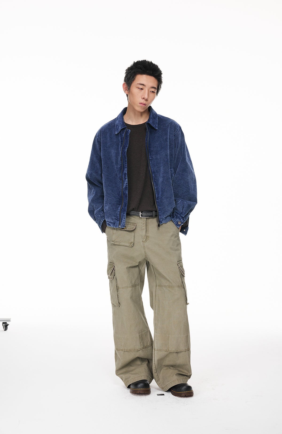 BOTANICA Washed Multi-Pocket Straight-Leg Cargo Jeans