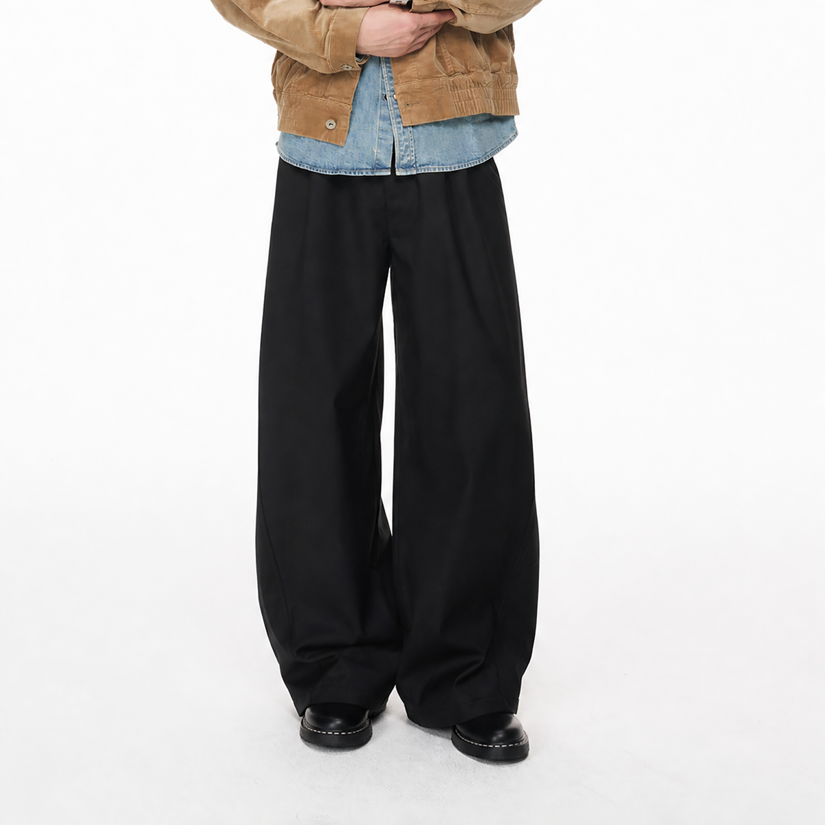 BOTANICA Pleated Curved-Leg Trousers