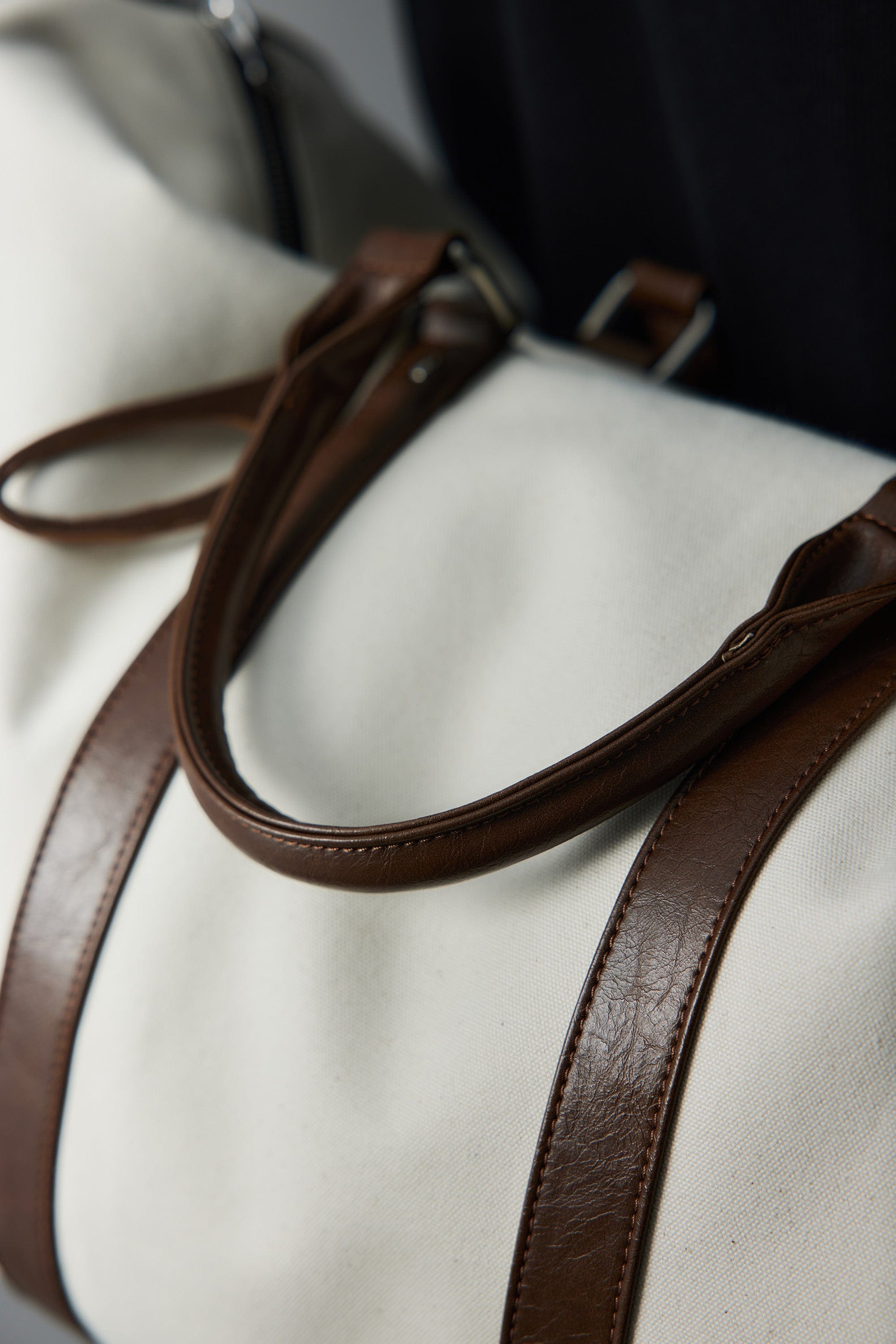 WHISTLEHUNTER Modern Canvas Duffle Bag, premium urban and streetwear designers apparel on PROJECTISR.com, WHISTLEHUNTER