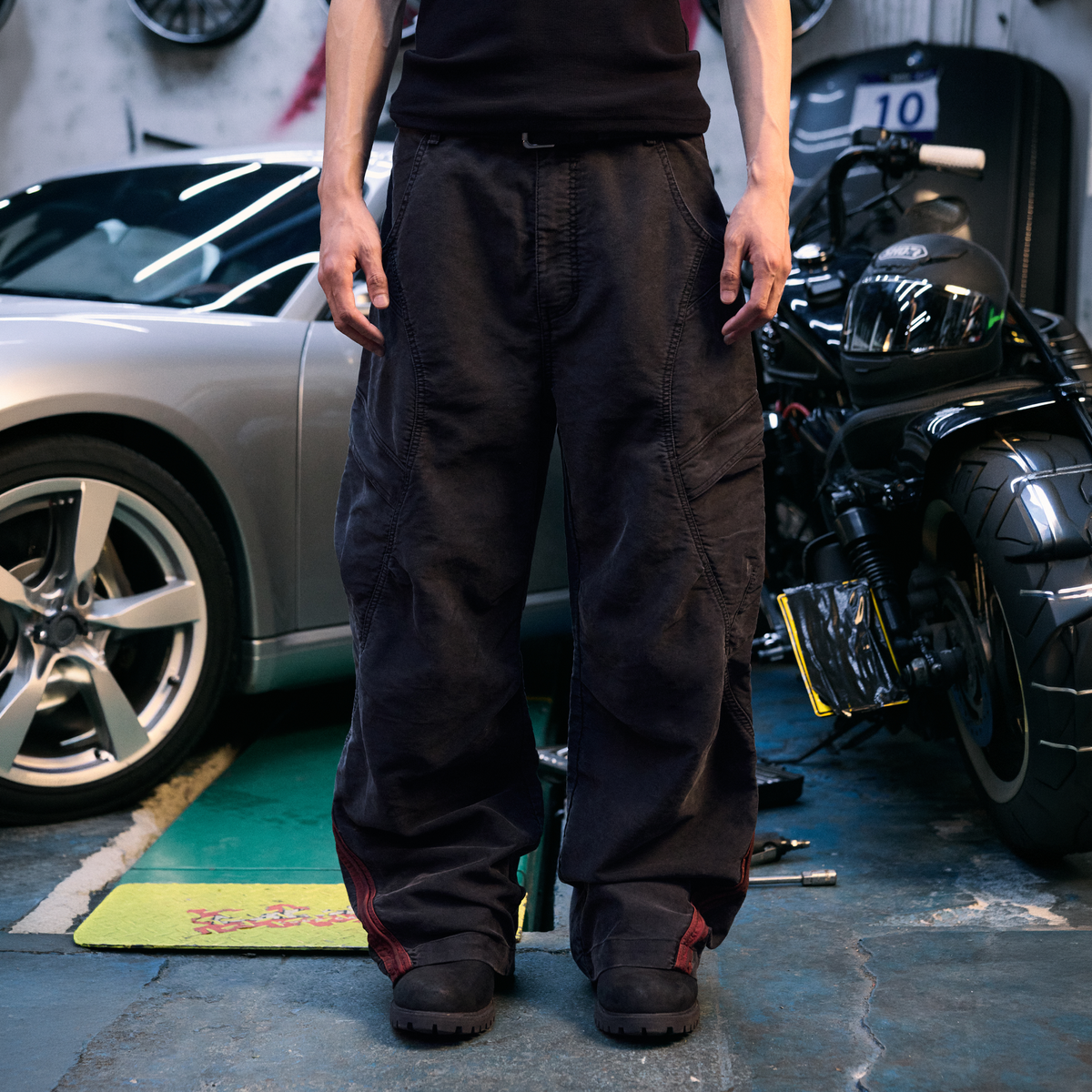 AVINMADE Contrast Curved Spliced Mole-Skin Cargo Trousers