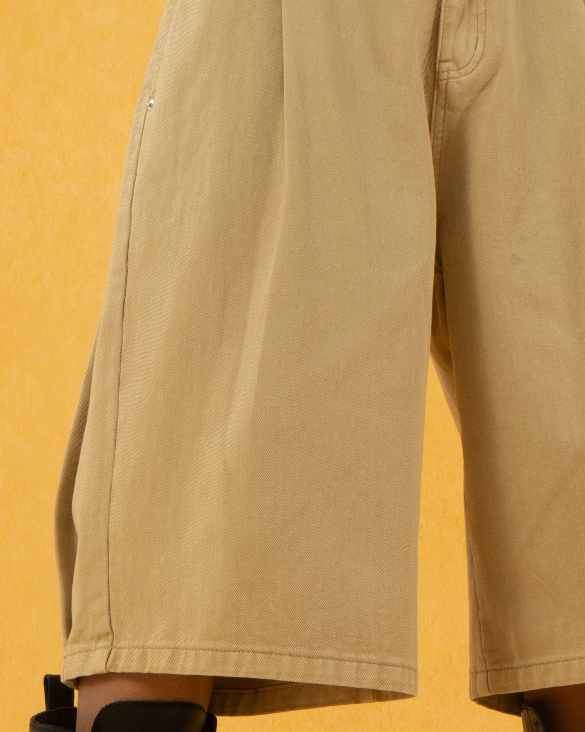 CLP Classic Rivet Pleated Oversized Shorts, premium urban and streetwear designers apparel on PROJECTISR.com, CLP