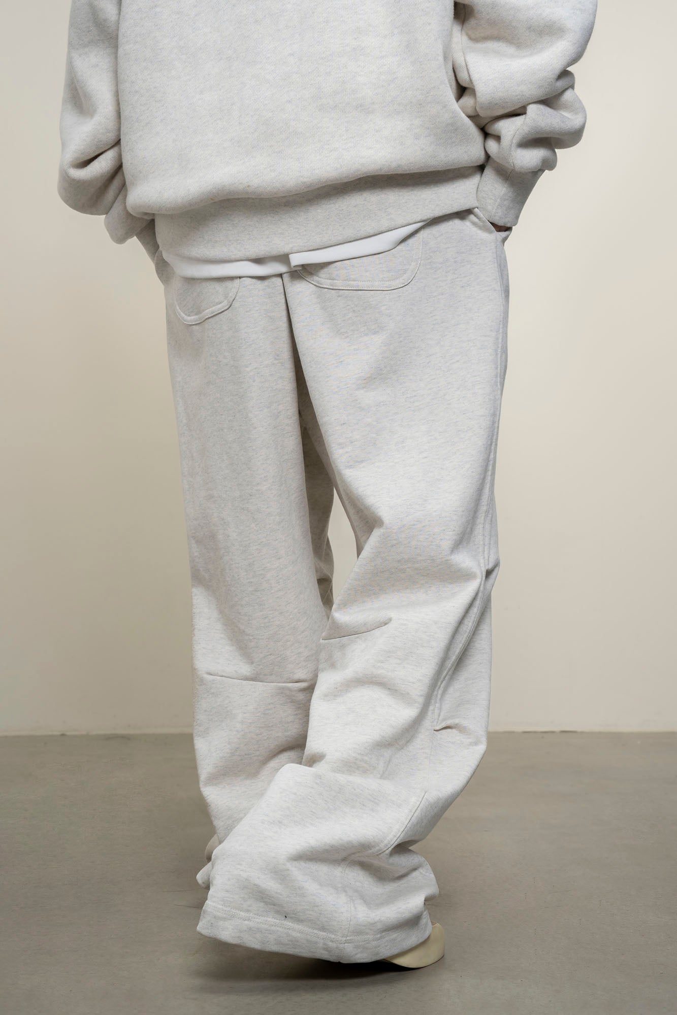 MAKEMORE Double Pleated Drawstring Sweatpants