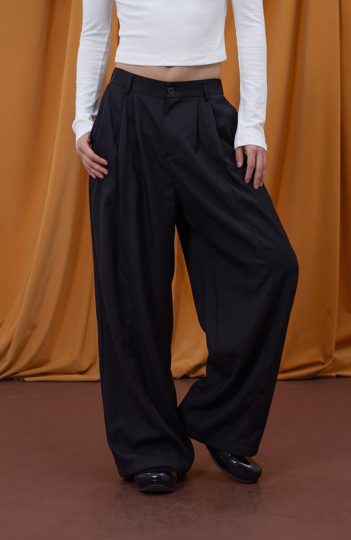 CLP Retro Pleated Oversized Trousers
