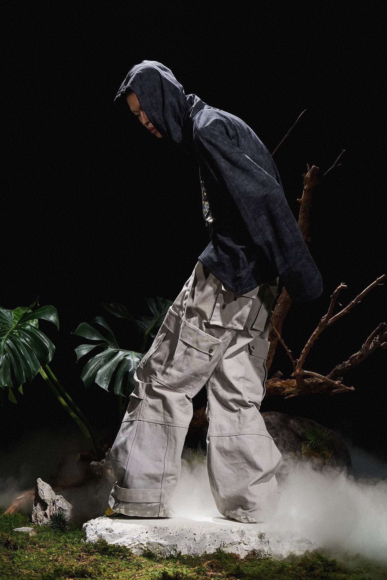 RELABEL Multi-Pocket Oversized Workwear Cargo Pants Gray, premium urban and streetwear designers apparel on PROJECTISR.com, RELABEL