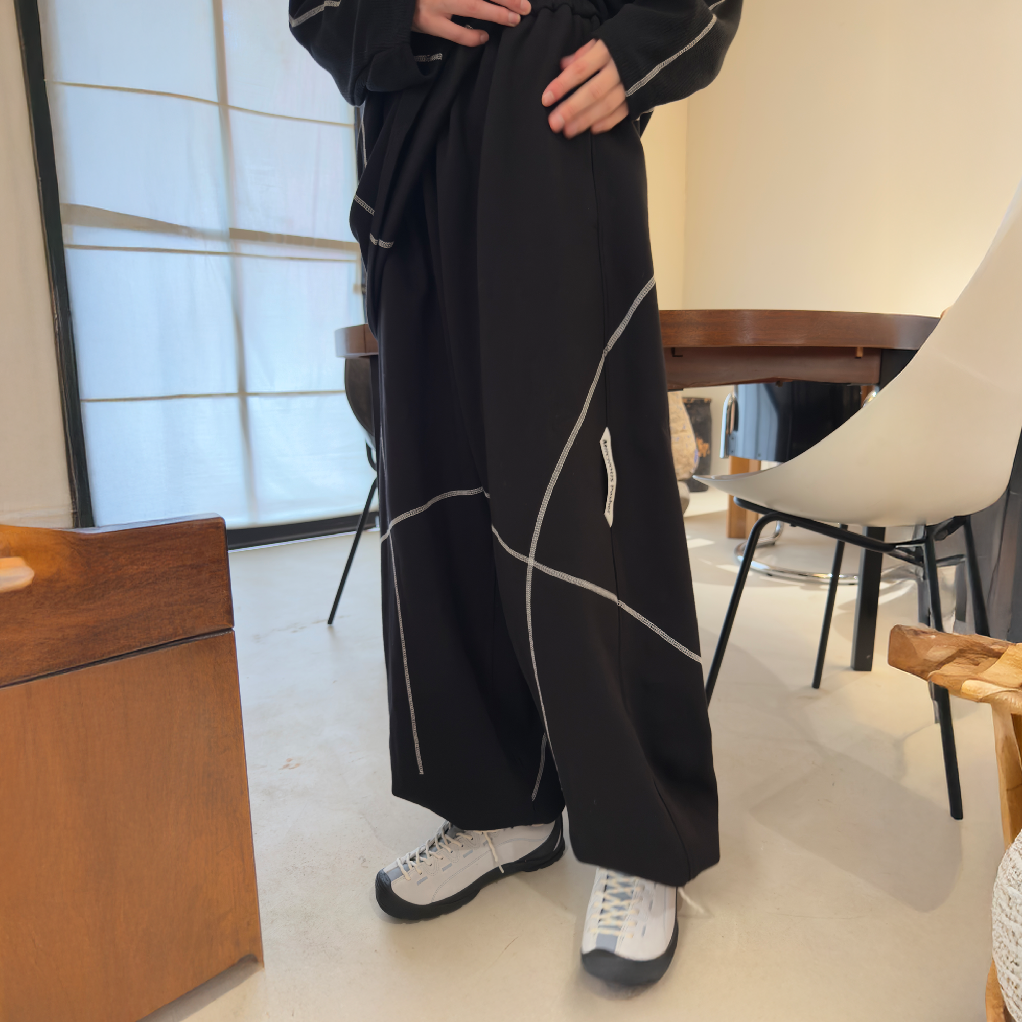 MIICHOUS Paneled Contrast-Stitch Sweatpants