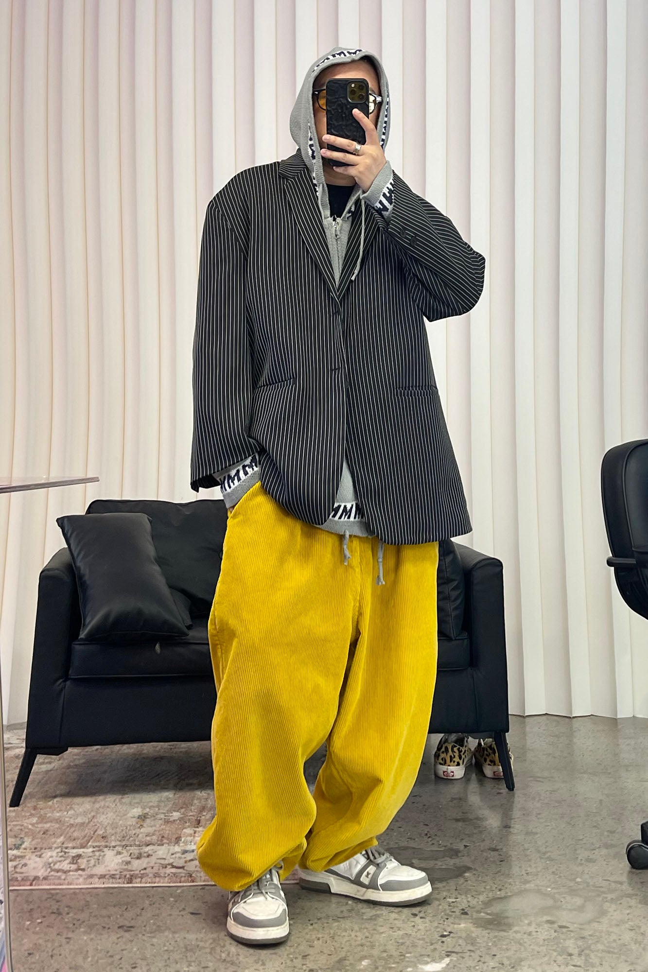 ME DA IGUAL Corduroy Pleated Wide-Leg Trousers