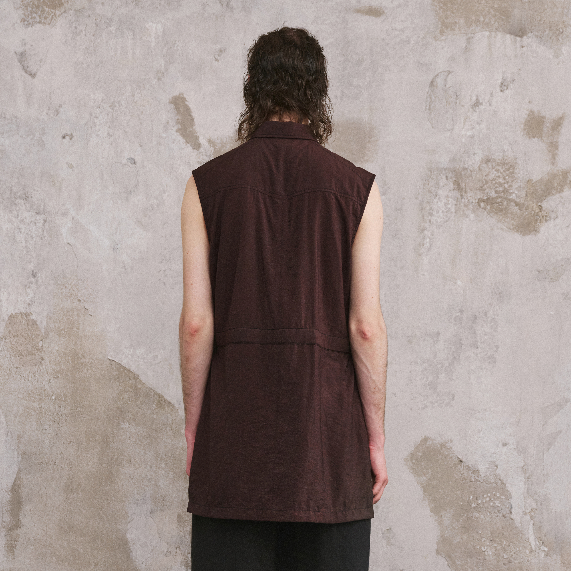 ILNya Nieternite Nifutur Multi-Pocket Modal Sleeveless Shirt