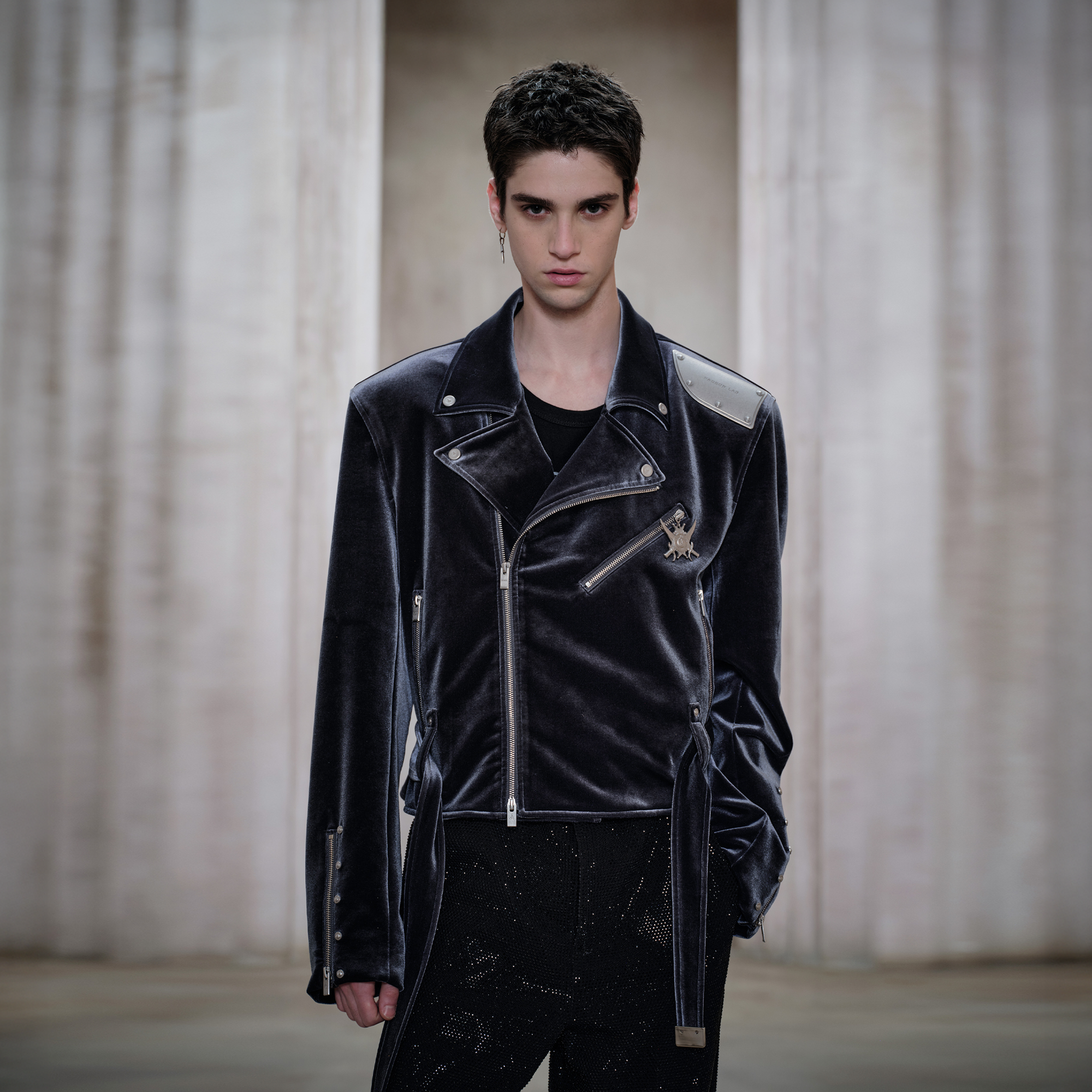 FACEONLAB Velvet Metal Epaulettes Jacket