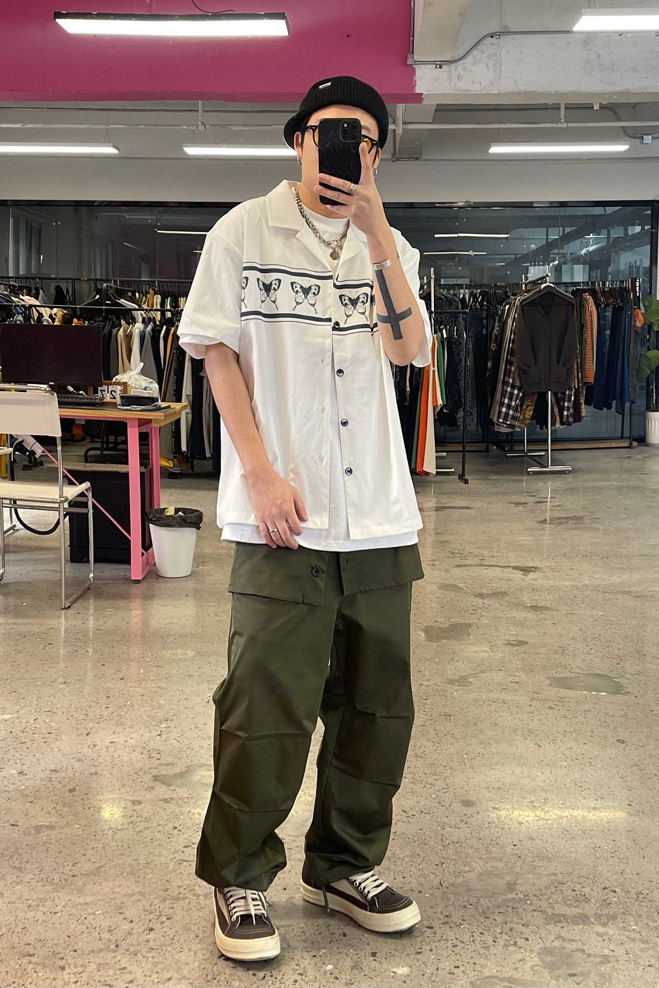 ME DA IGUAL Layered Fold-Over Straight-Leg Pants, premium urban and streetwear designers apparel on PROJECTISR.com, ME DA IGUAL