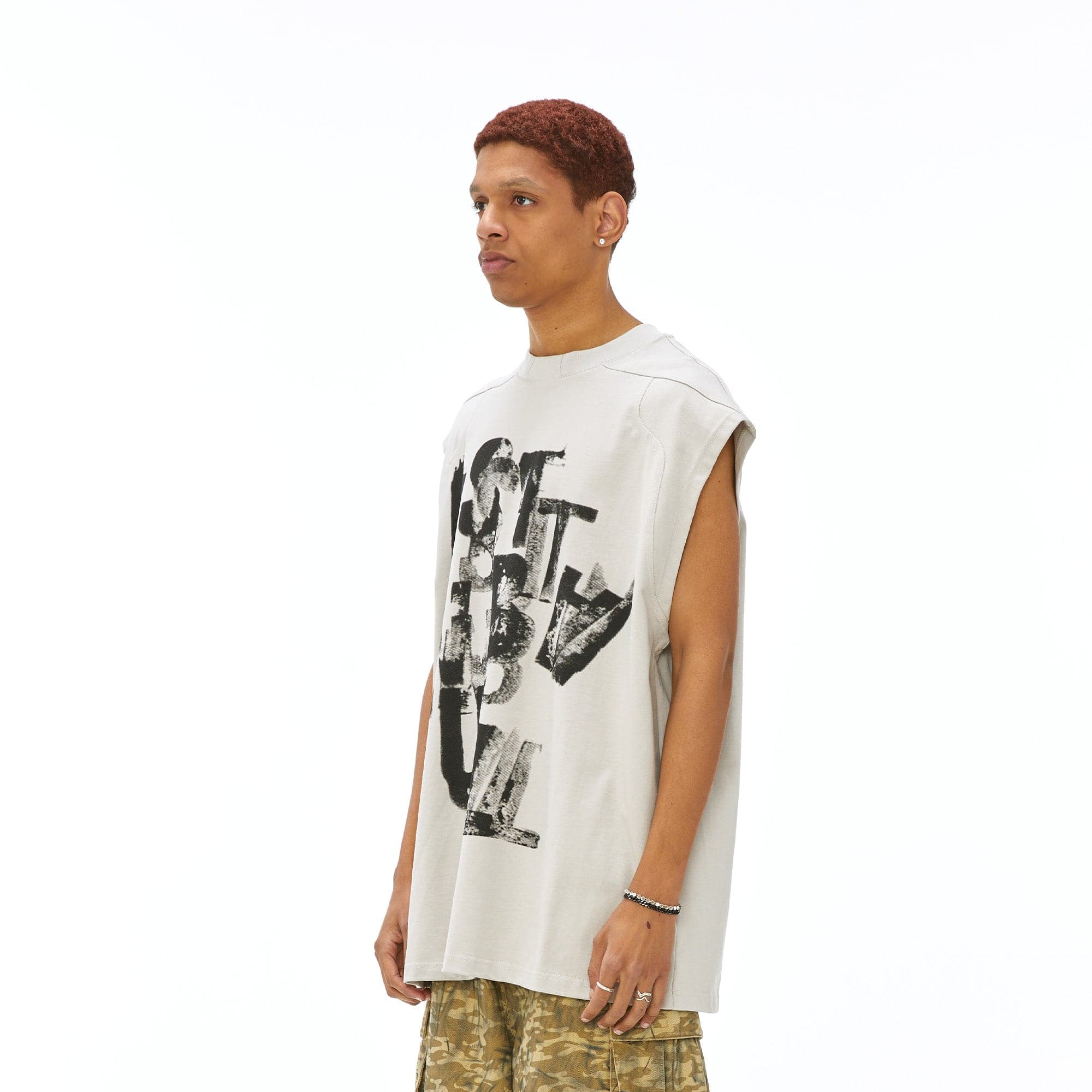 VANN VALRENCE Slogan Graphic Oversized Sleeveless Tee
