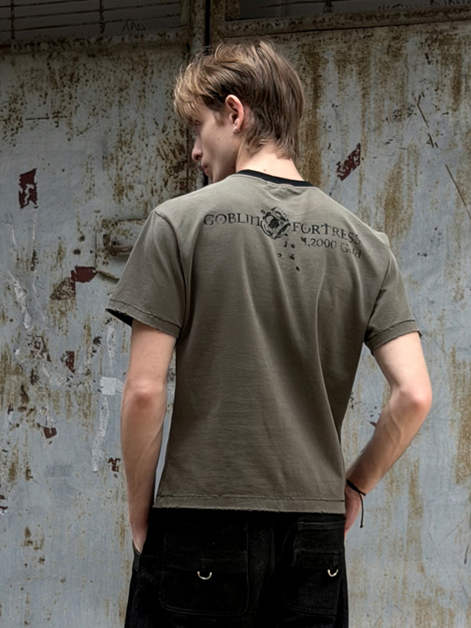 ESAIAS Washed Faded Graphic T-Shirt