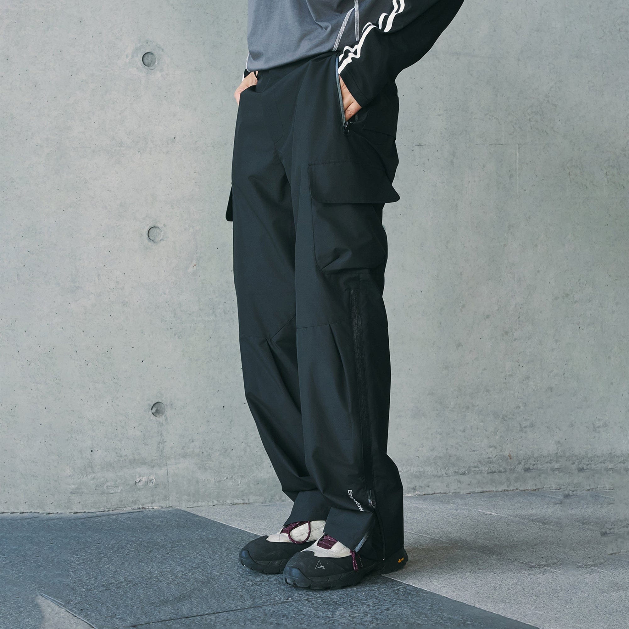 ENSHADOWER Waterproof Pleated Spliced Multi-pocket Pants, premium urban and streetwear designers apparel on PROJECTISR.com, ENSHADOWER