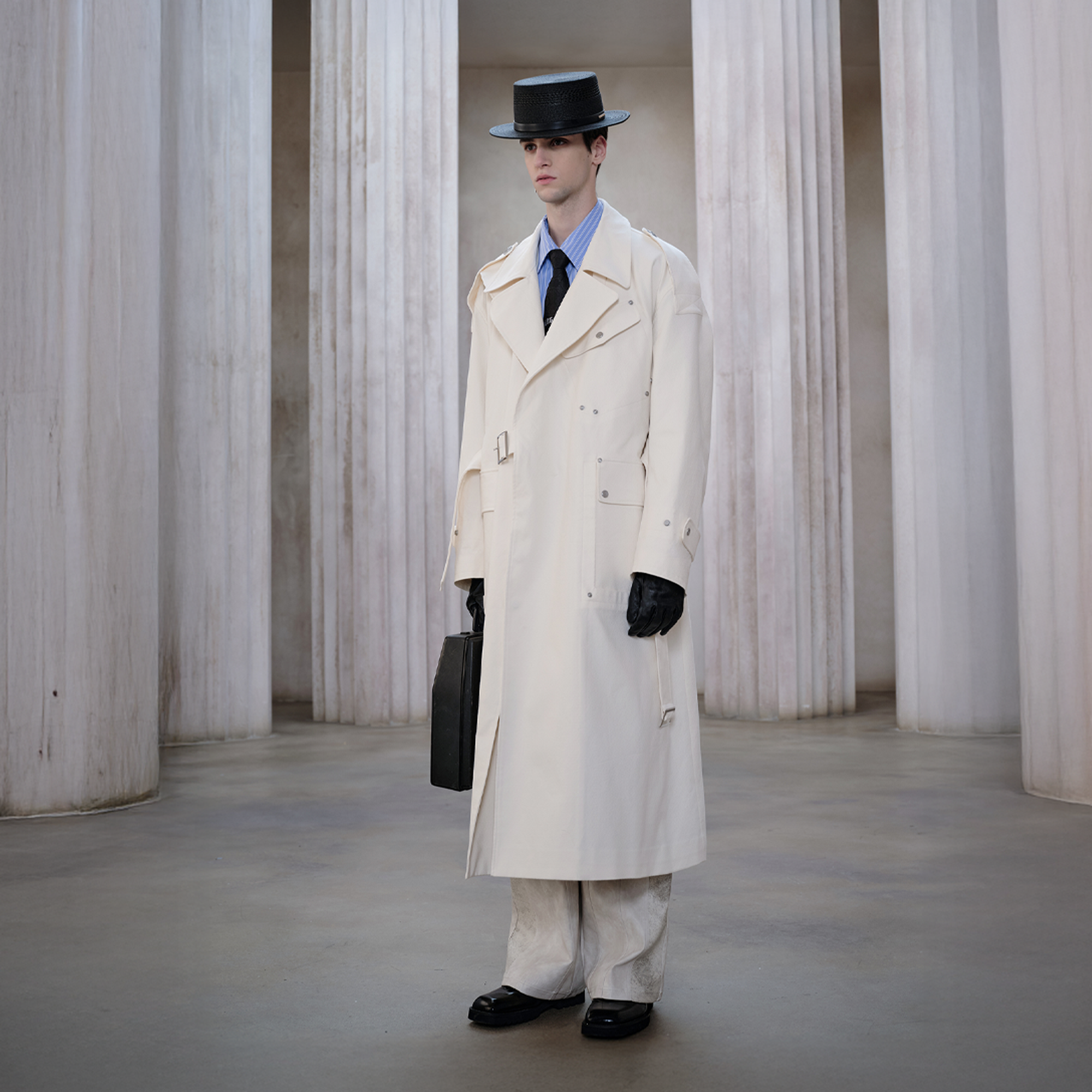 FACEONLAB Essential Military Trench Coat White