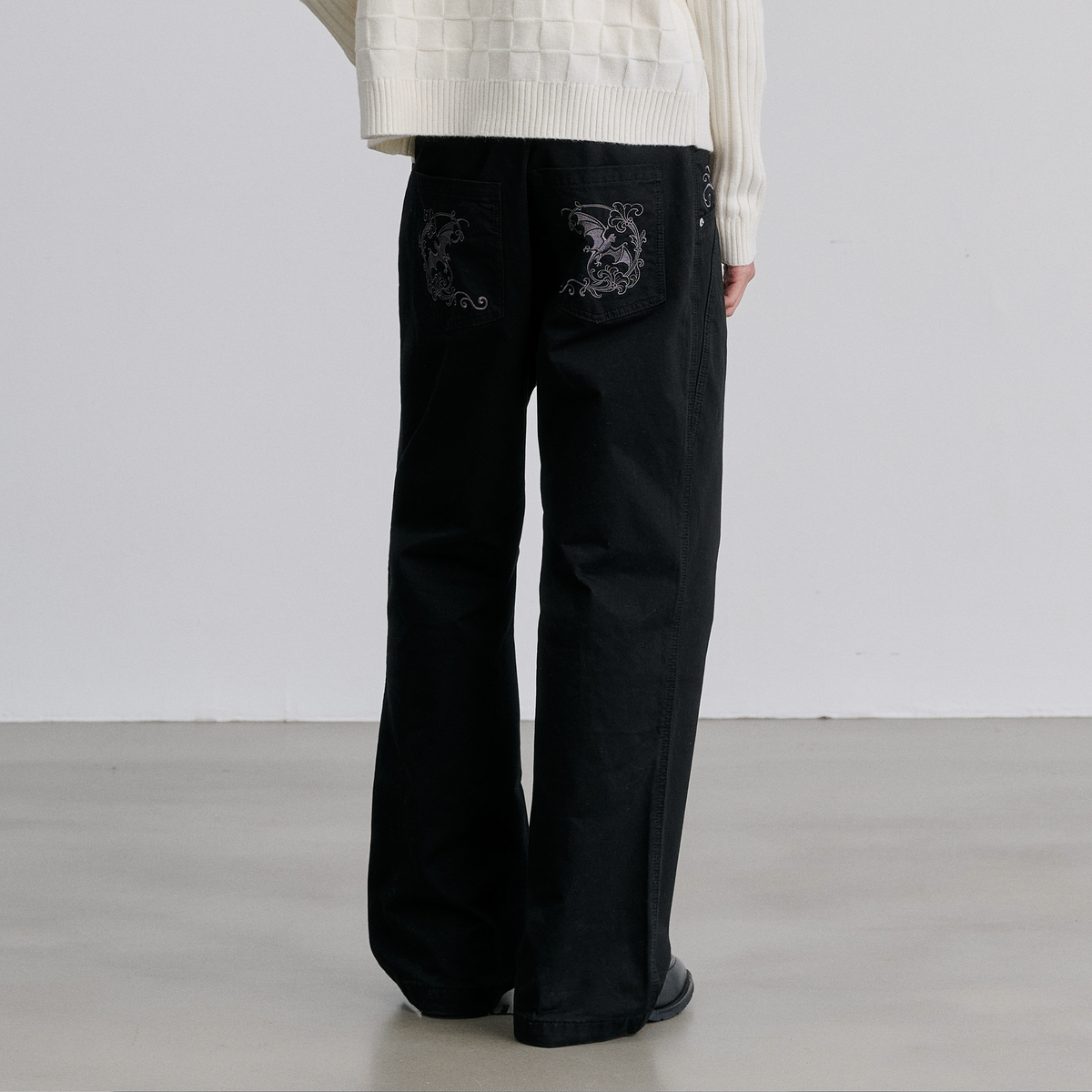 CATSSTAC Retro Embroidered Washed Wide-Leg Jeans