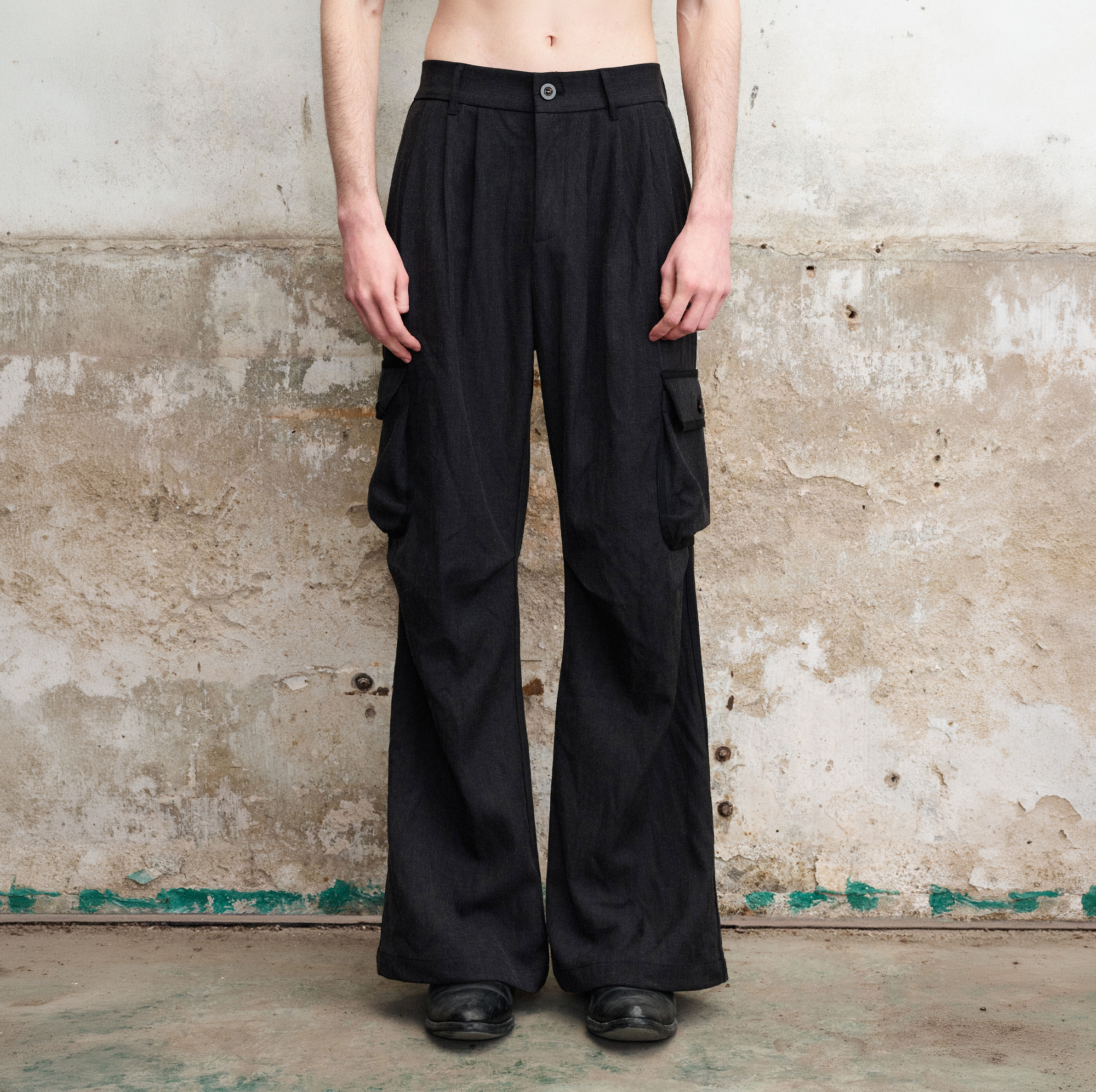 ILNya Nieternite Nifutur Pleated Cargo Flare Pants, premium urban and streetwear designers apparel on PROJECTISR.com, ILNya Nieternite Nifutur