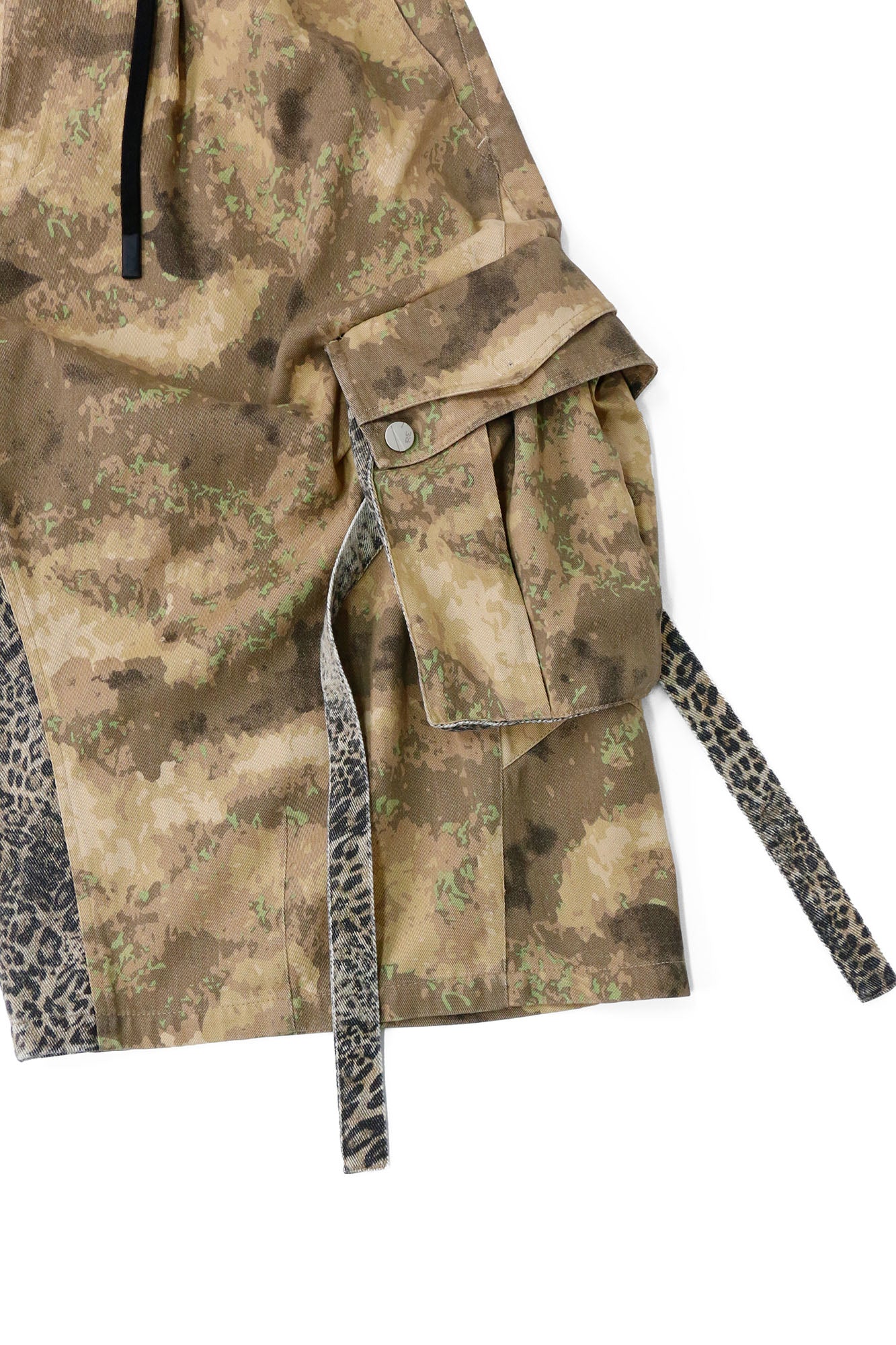 RELABEL Detachable Scarf Camo Leopard Panel Oversized Shorts, premium urban and streetwear designers apparel on PROJECTISR.com, RELABEL