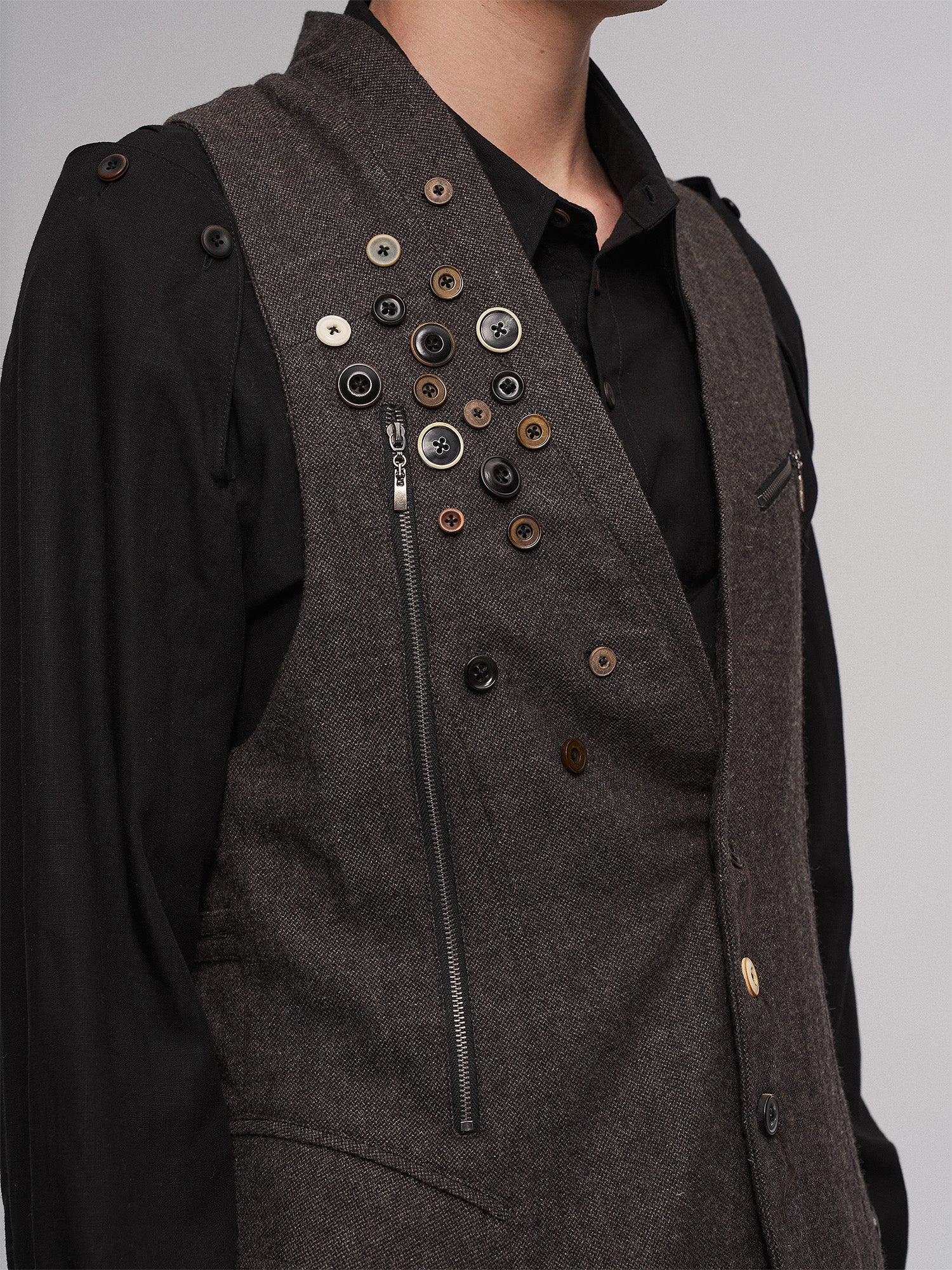 ILNya Nieternite Nifutur Retro Button Embellished Back-Harness Vest, premium urban and streetwear designers apparel on PROJECTISR.com, ILNya Nieternite Nifutur