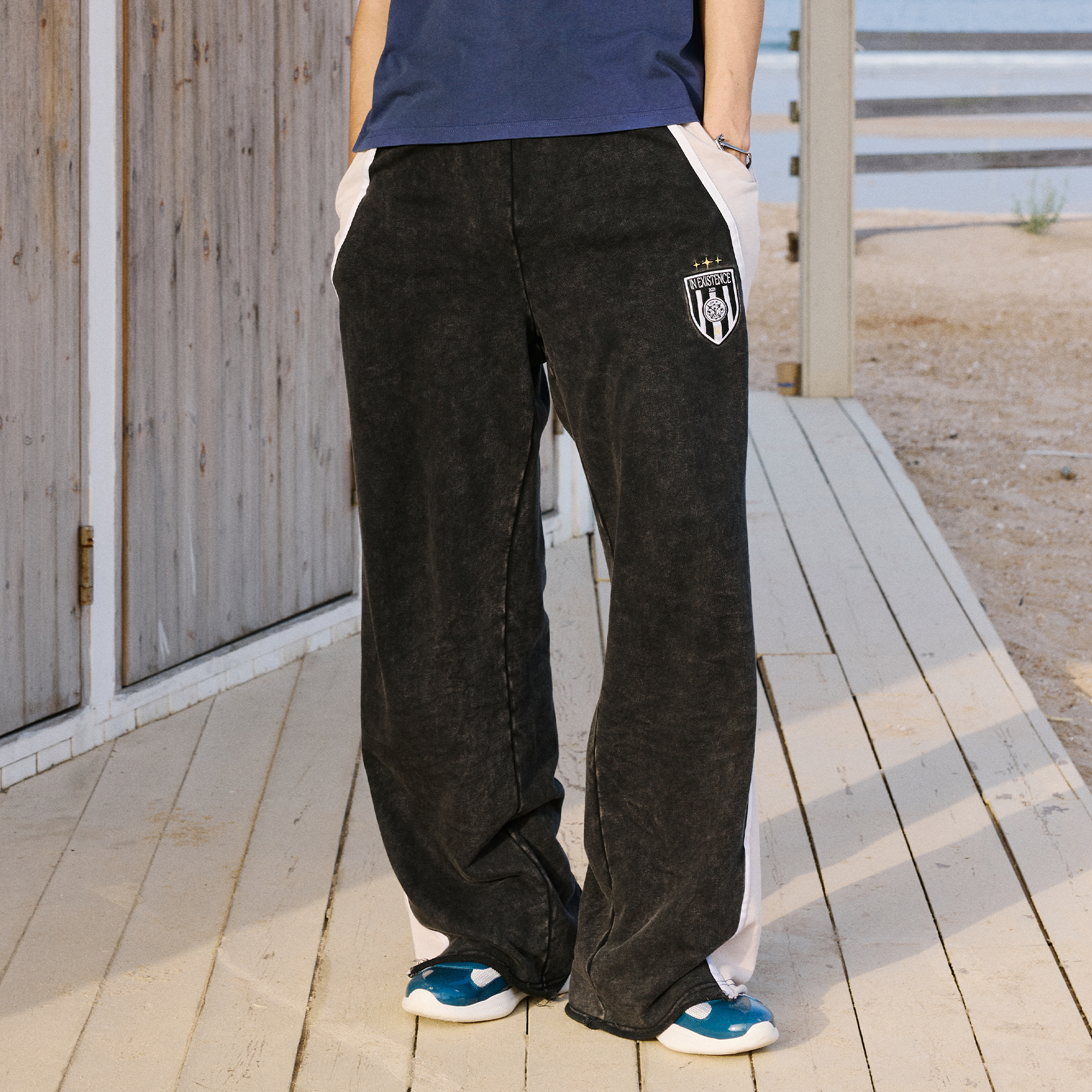 IN EXISTENCE Retro Contrast Embroidered Distressed Sweatpants