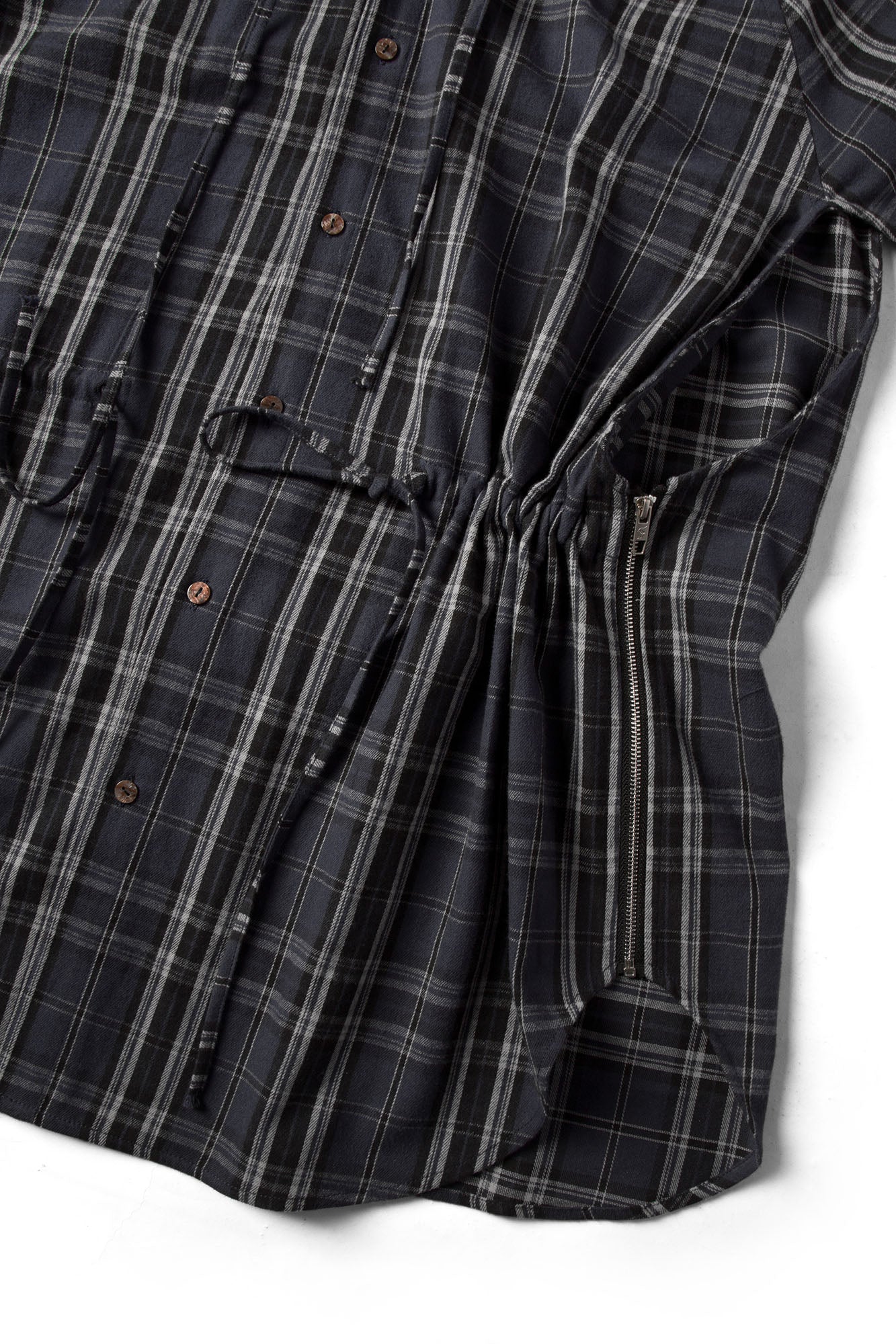 RELABEL Detachable Hood Multi-Zip Plaid Oversized Shirt