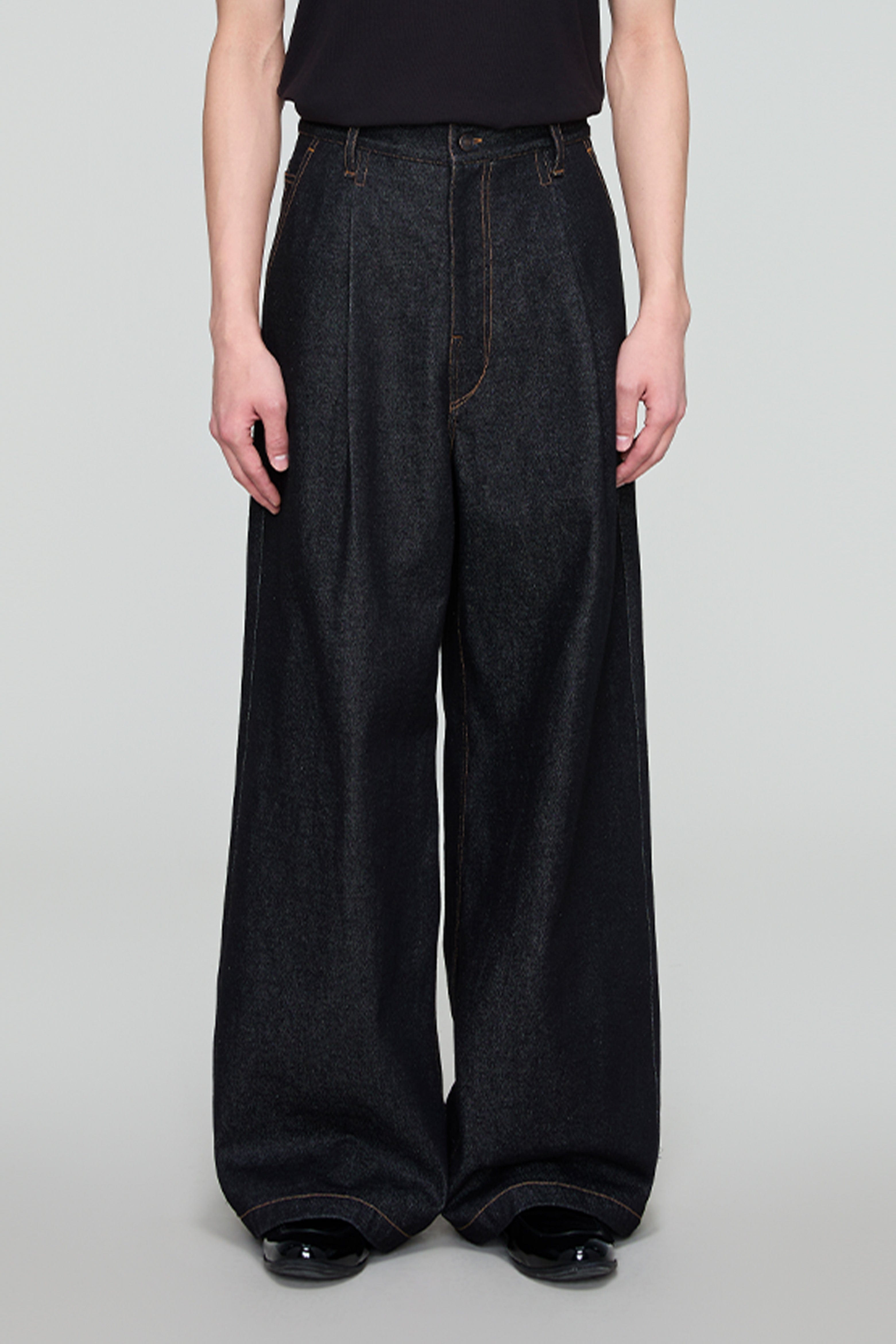 OPICLOTH Retro Washed Pleated Wide-Leg Jeans, premium urban and streetwear designers apparel on PROJECTISR.com, OPICLOTH